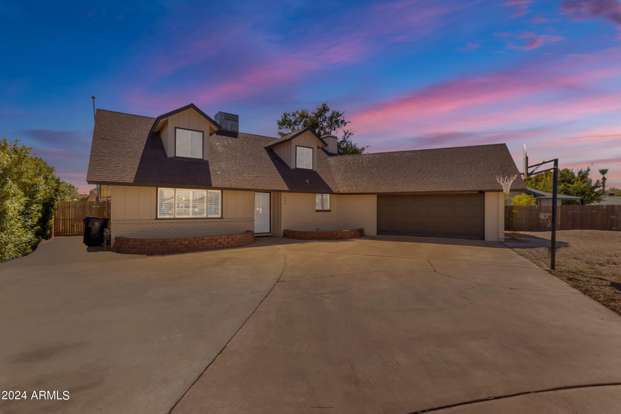 644 N Dawn Circle