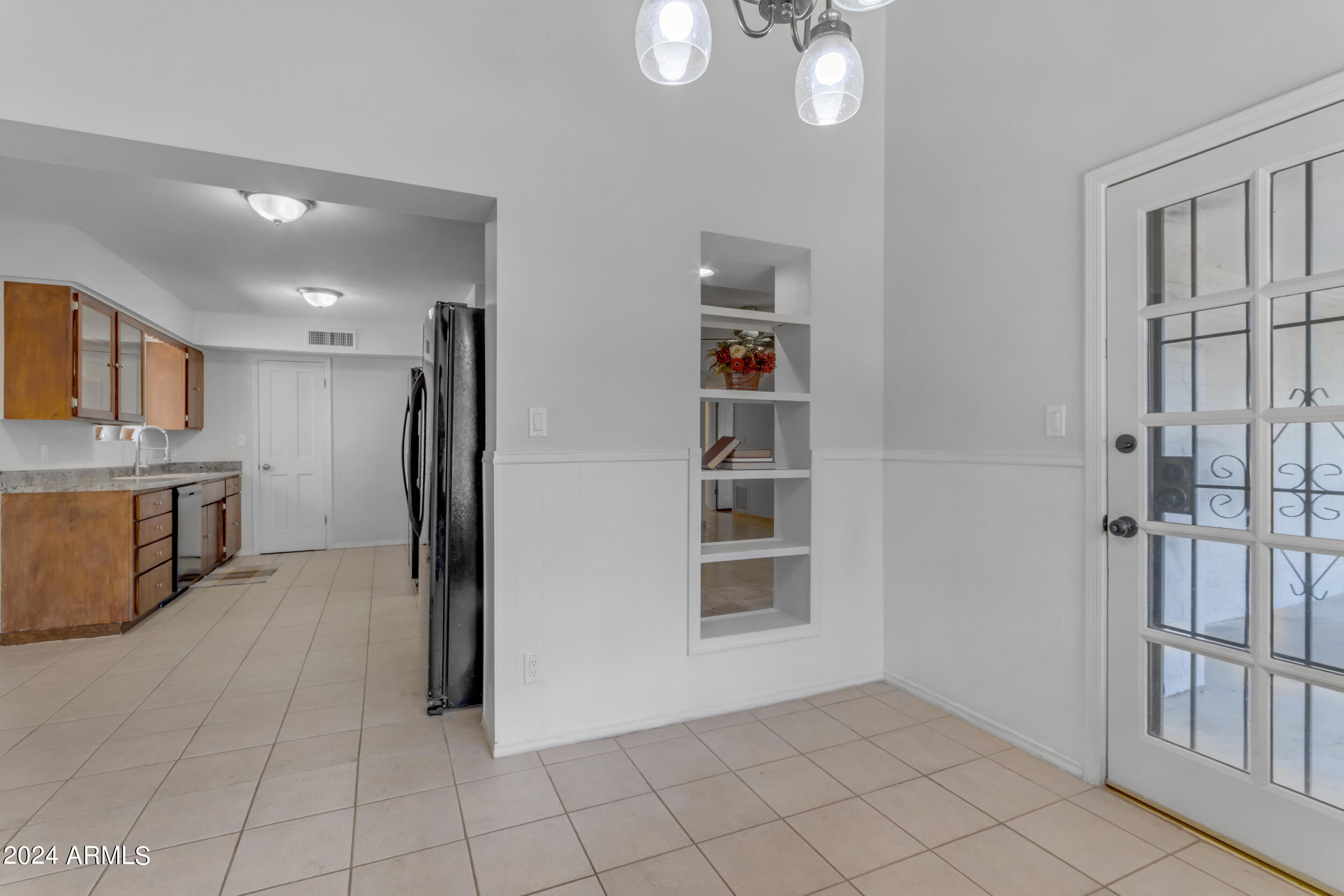 644 N Dawn Circle