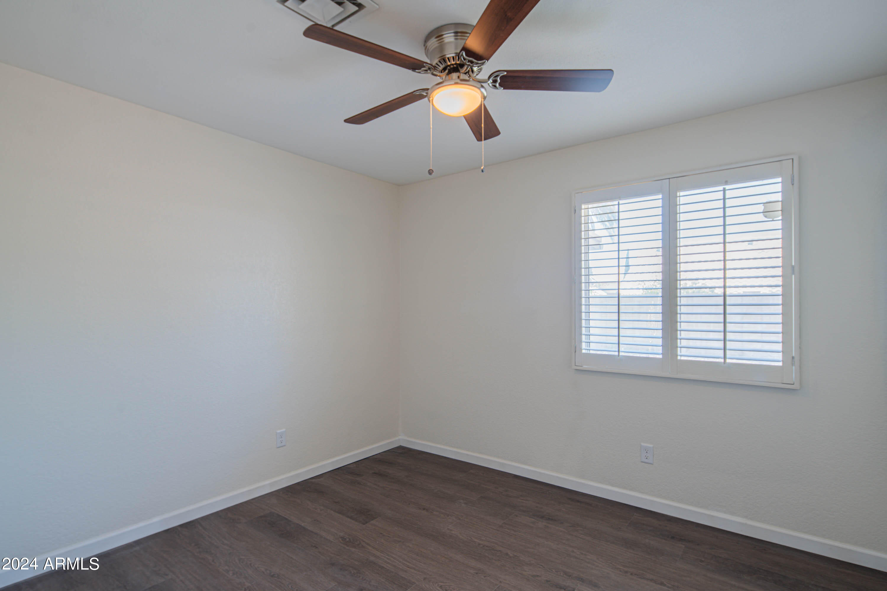 4119 E WESCOTT Drive