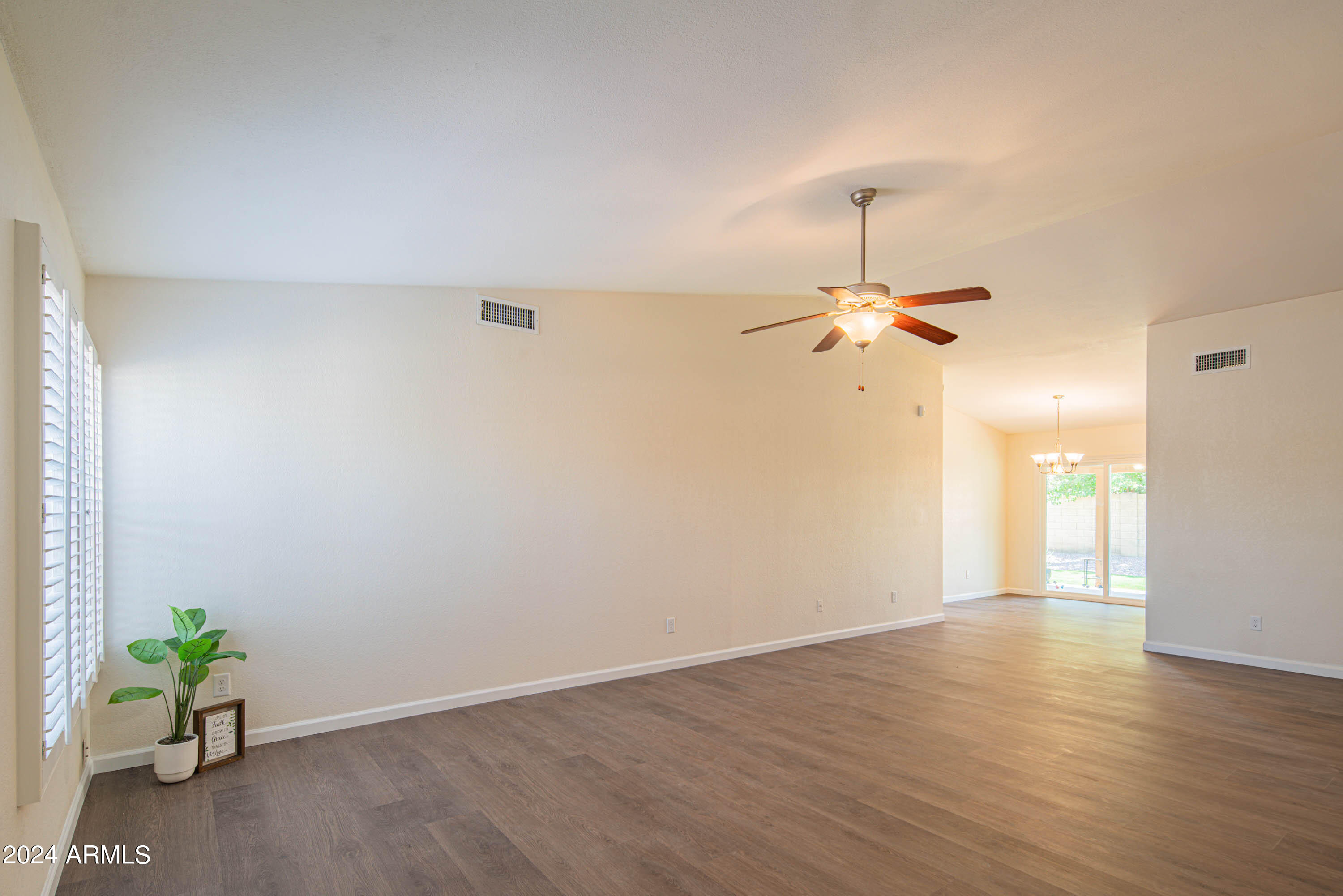 4119 E WESCOTT Drive