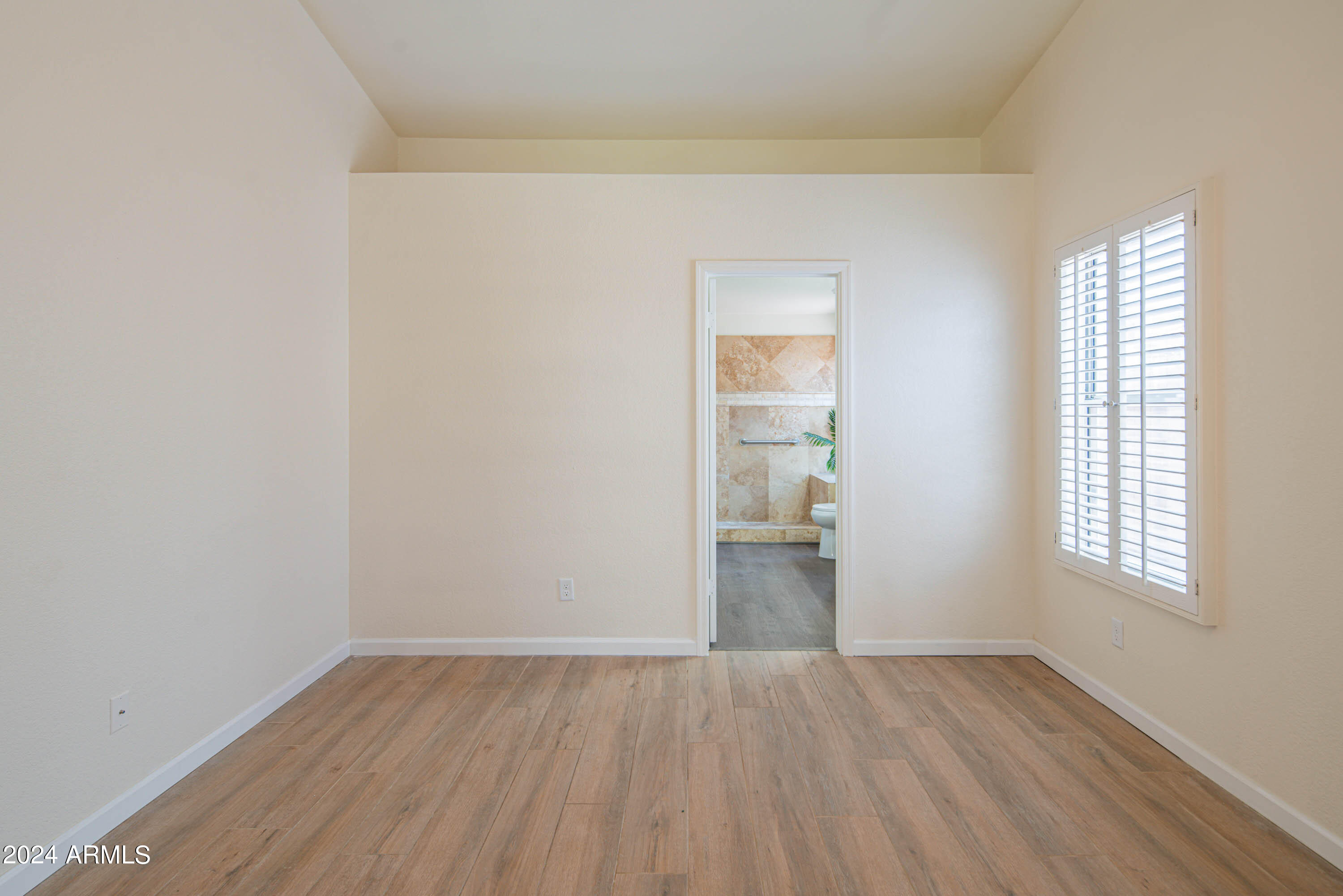 4119 E WESCOTT Drive