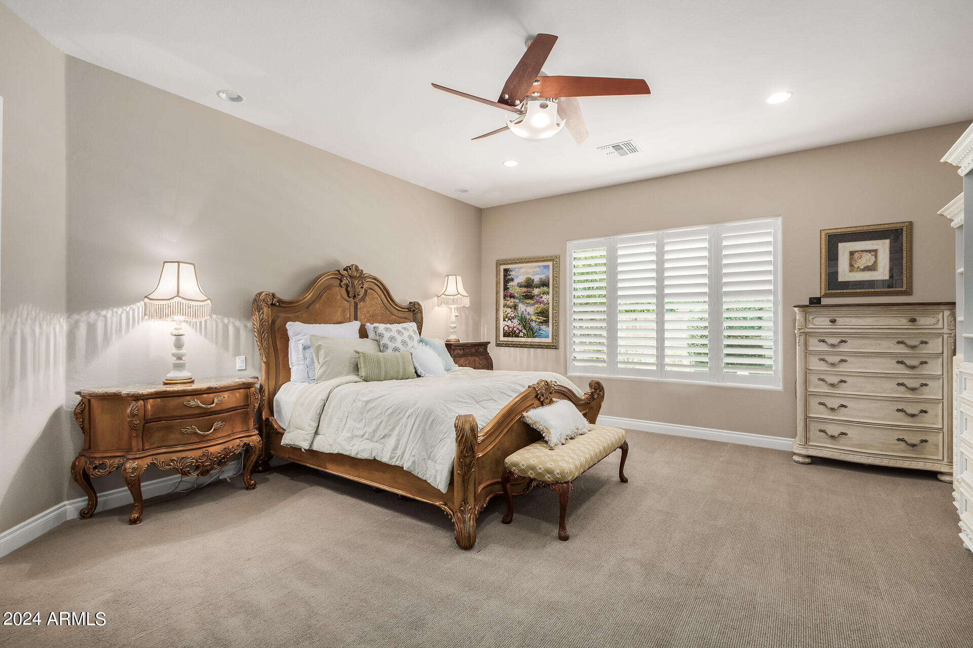 2868 E WILDHORSE Drive