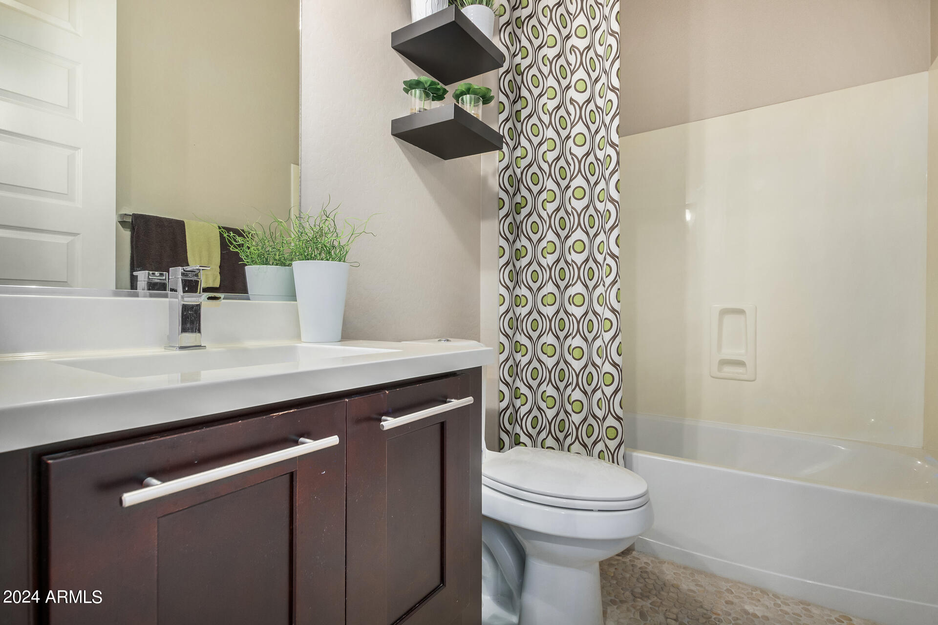 2868 E WILDHORSE Drive