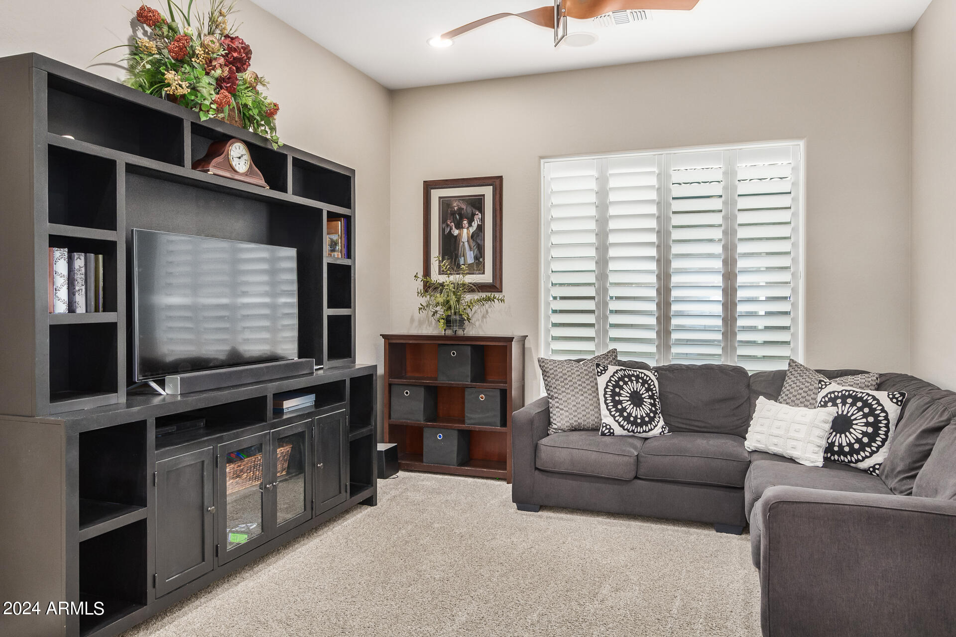 2868 E WILDHORSE Drive