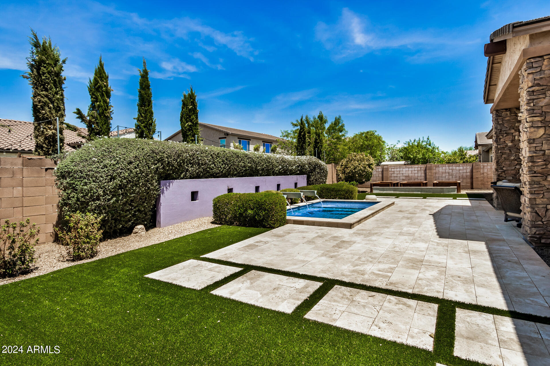 2868 E WILDHORSE Drive