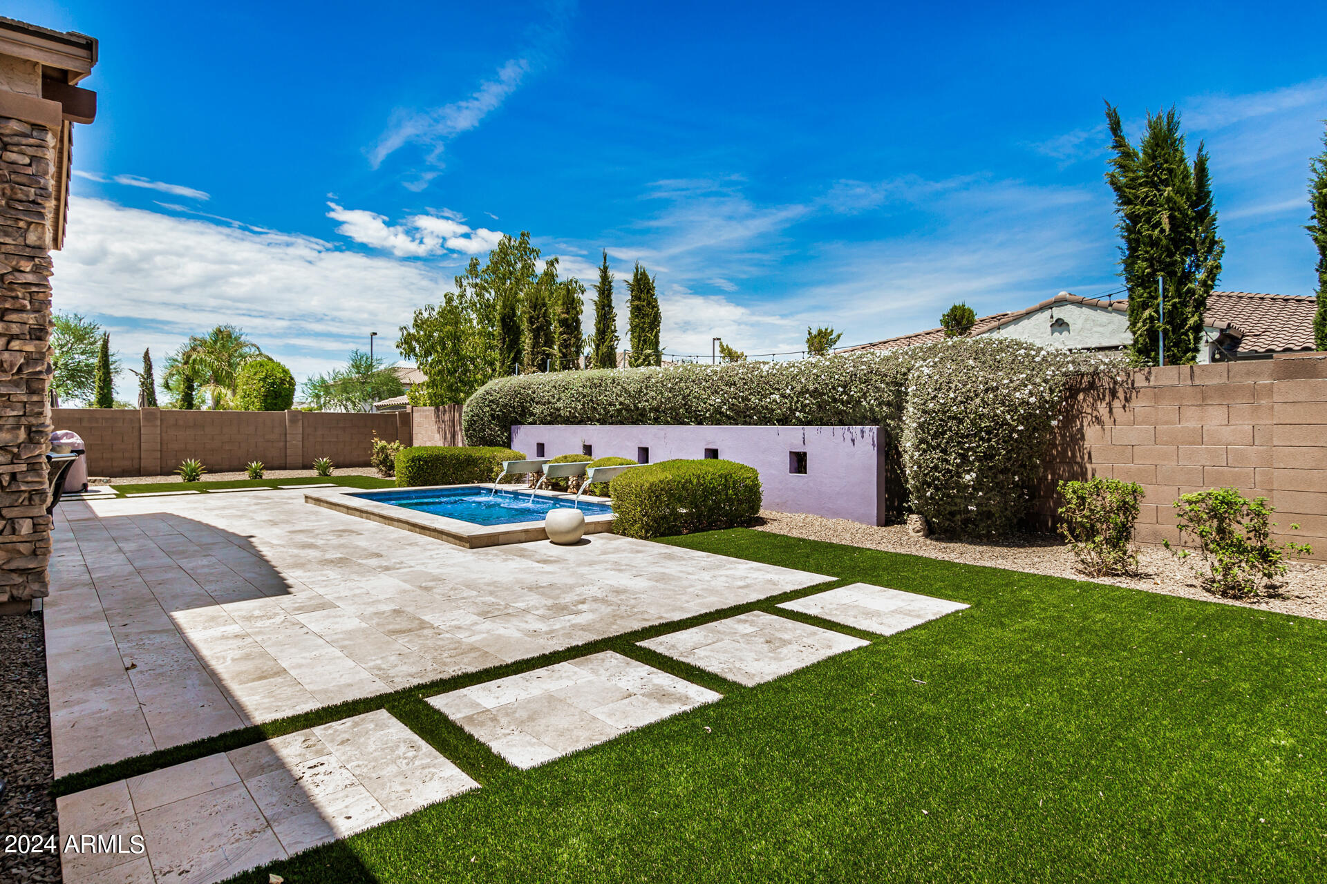 2868 E WILDHORSE Drive