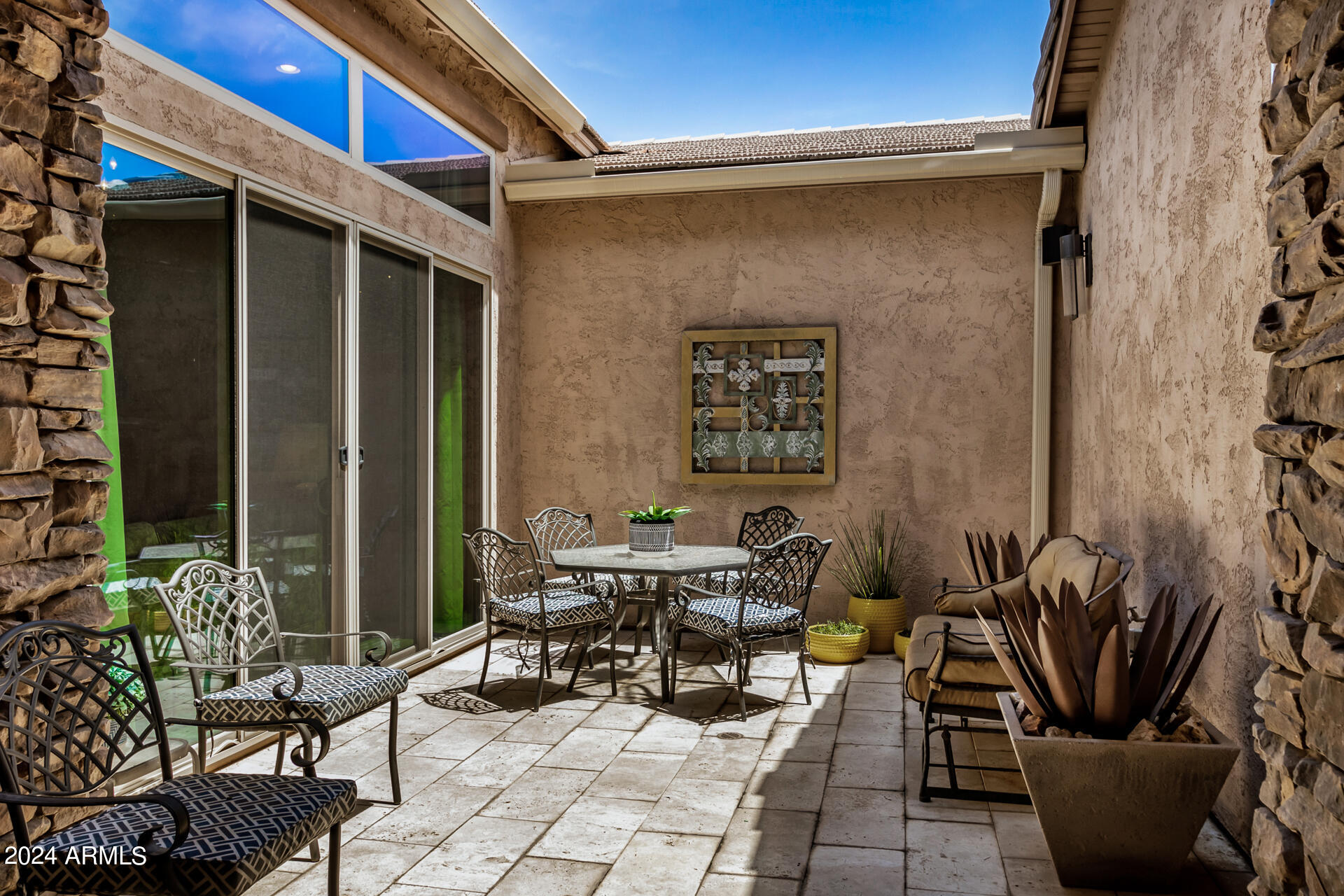 2868 E WILDHORSE Drive