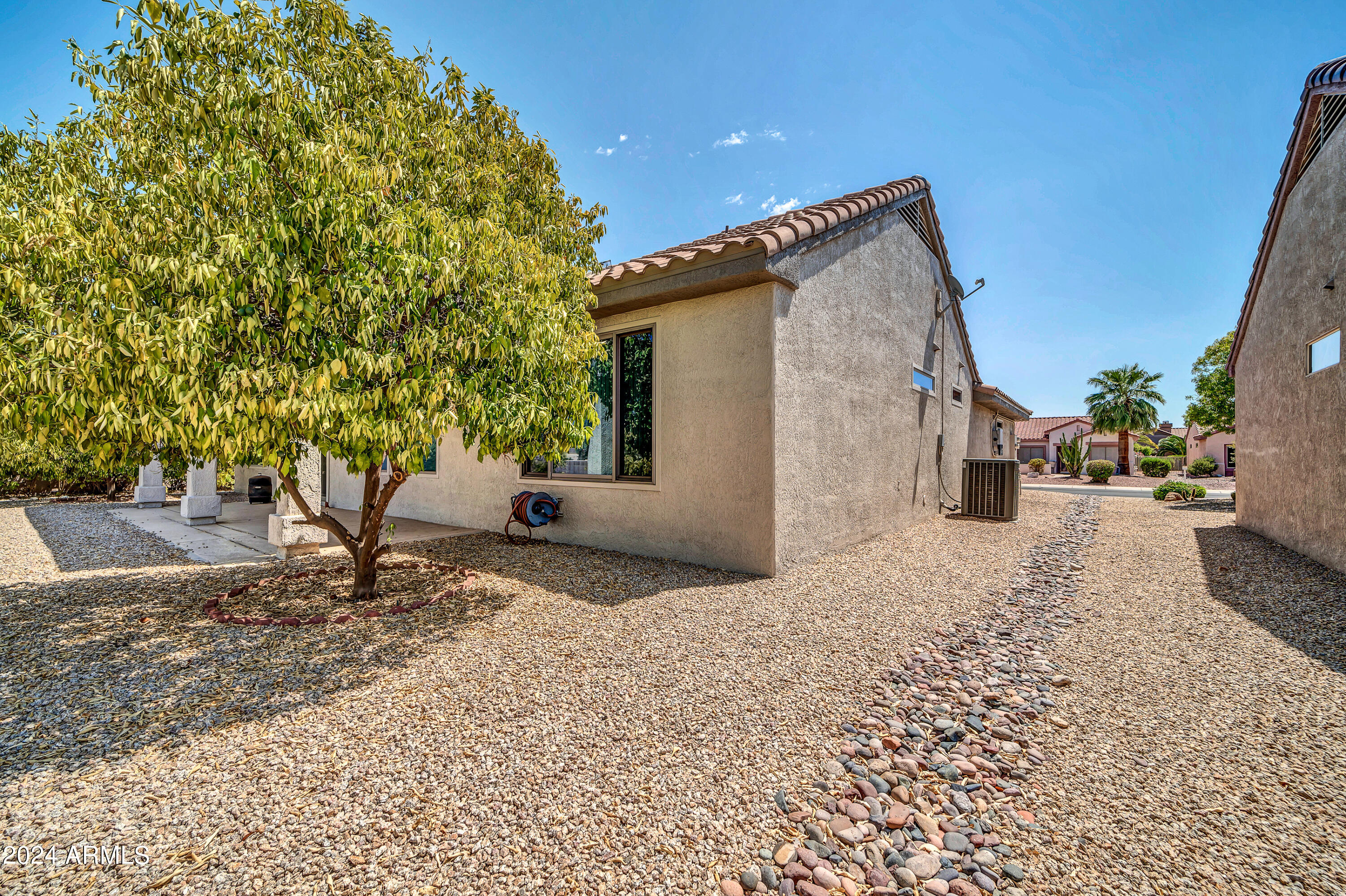 18024 N SOMERSET Drive