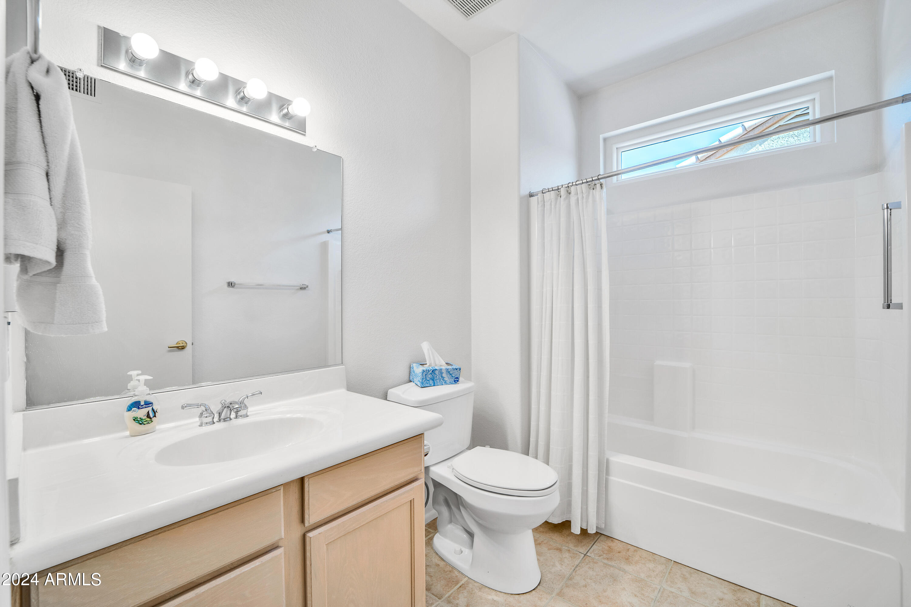 18024 N SOMERSET Drive