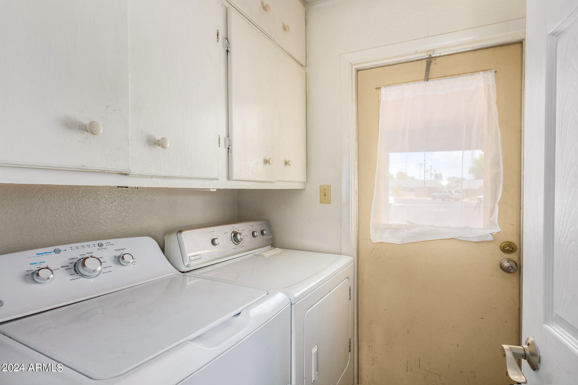 1956 S Los Altos --