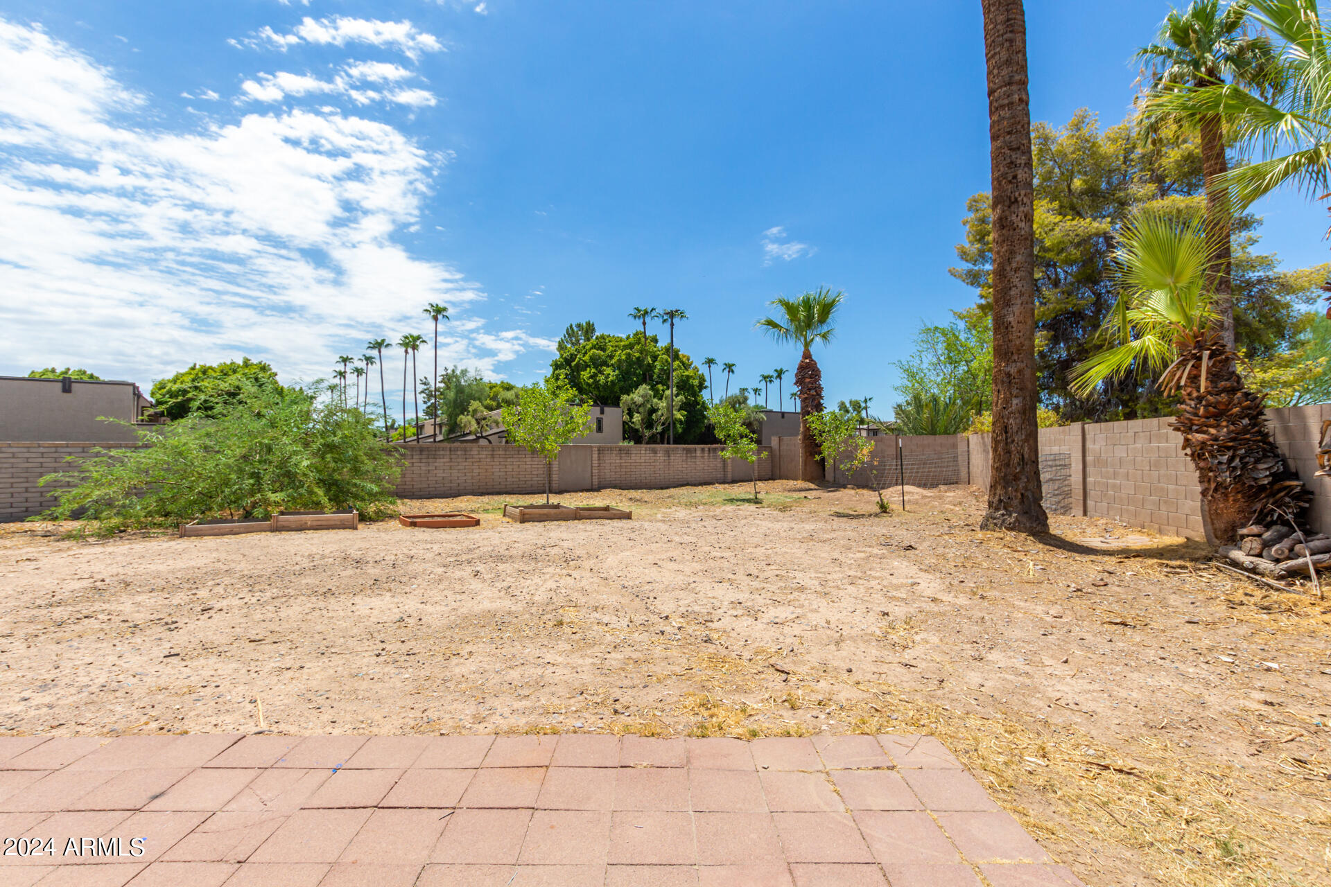 1956 S Los Altos --