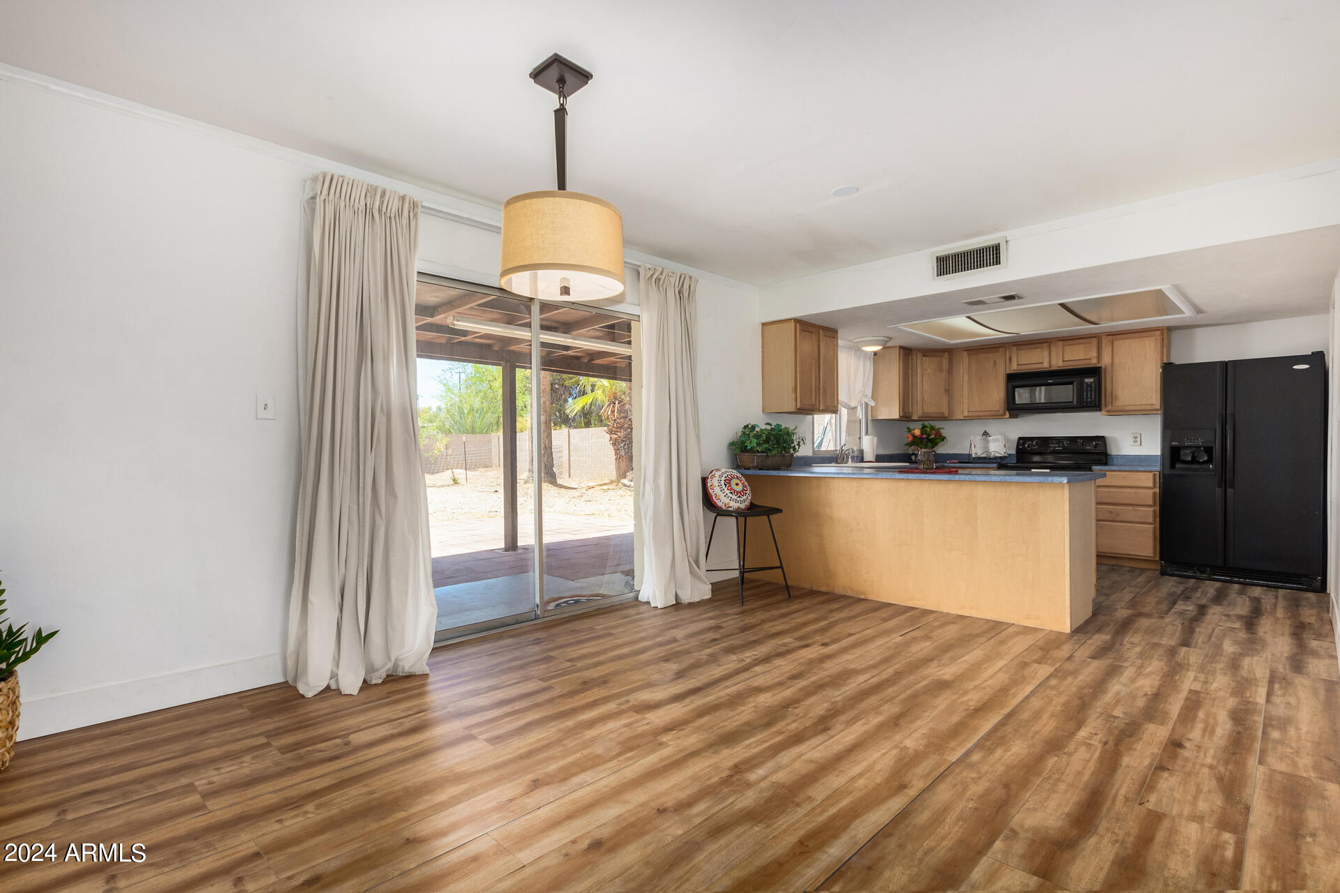 1956 S Los Altos --