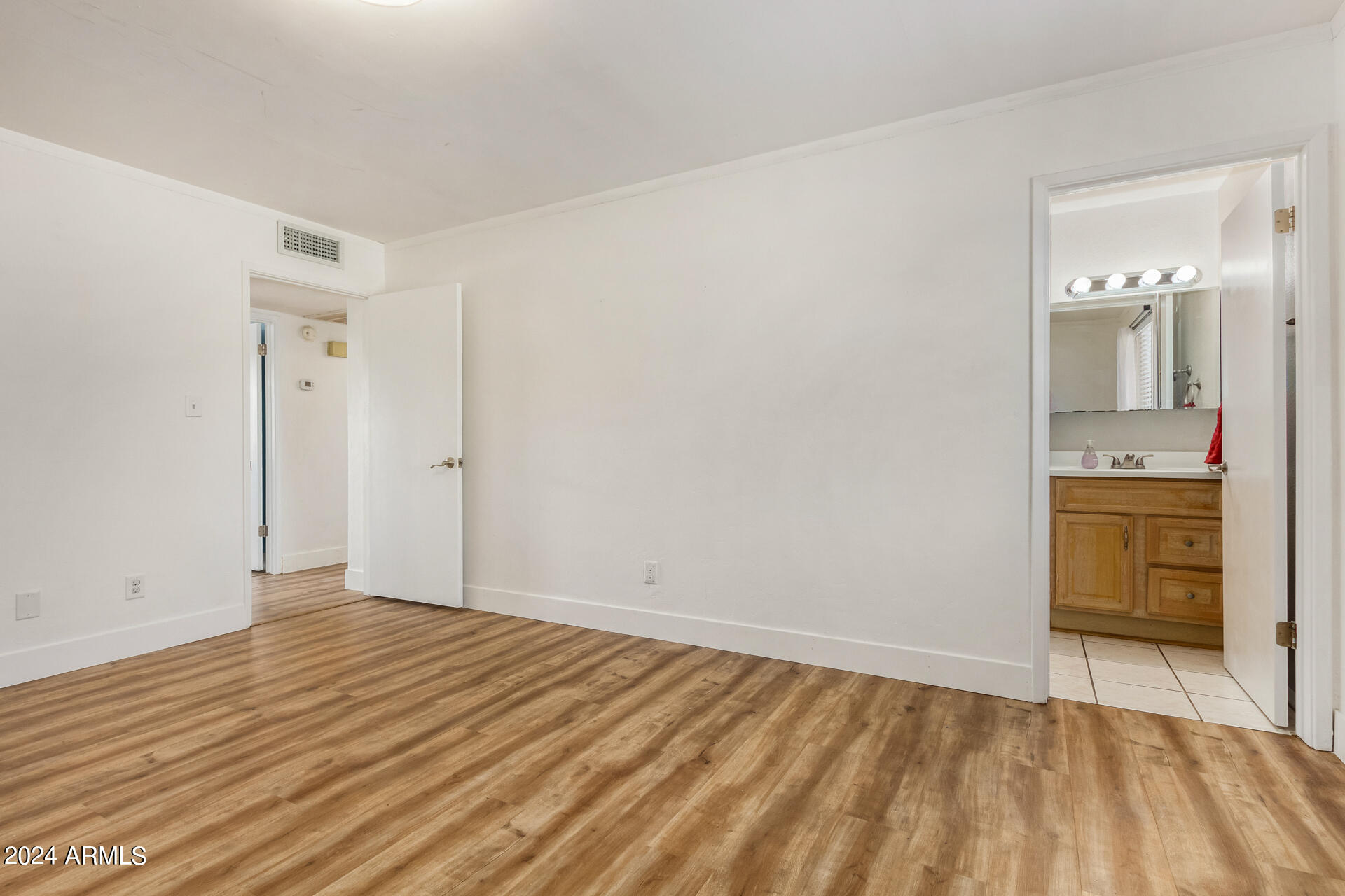 1956 S Los Altos --