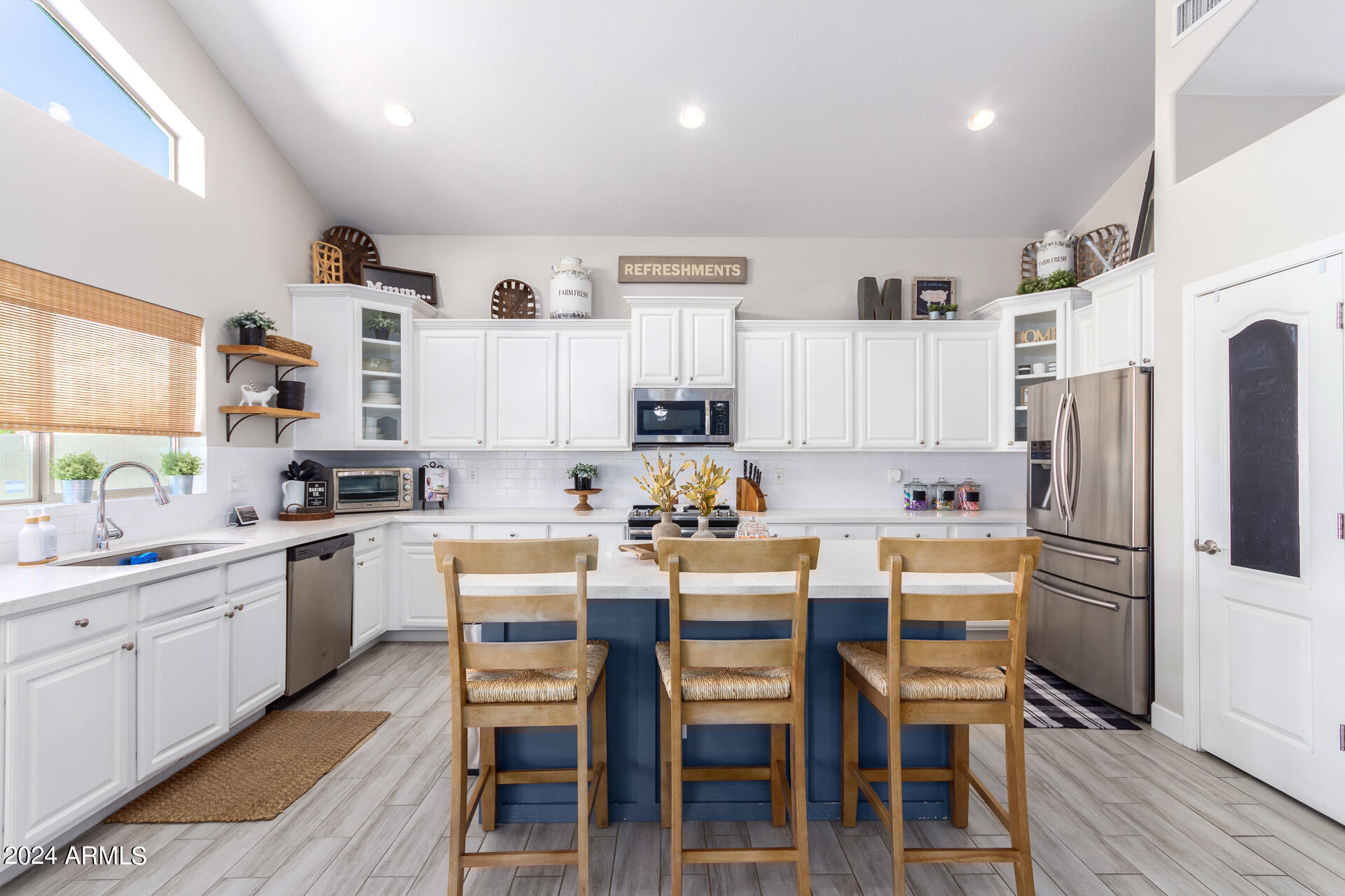 3464 W Tanner Ranch Road