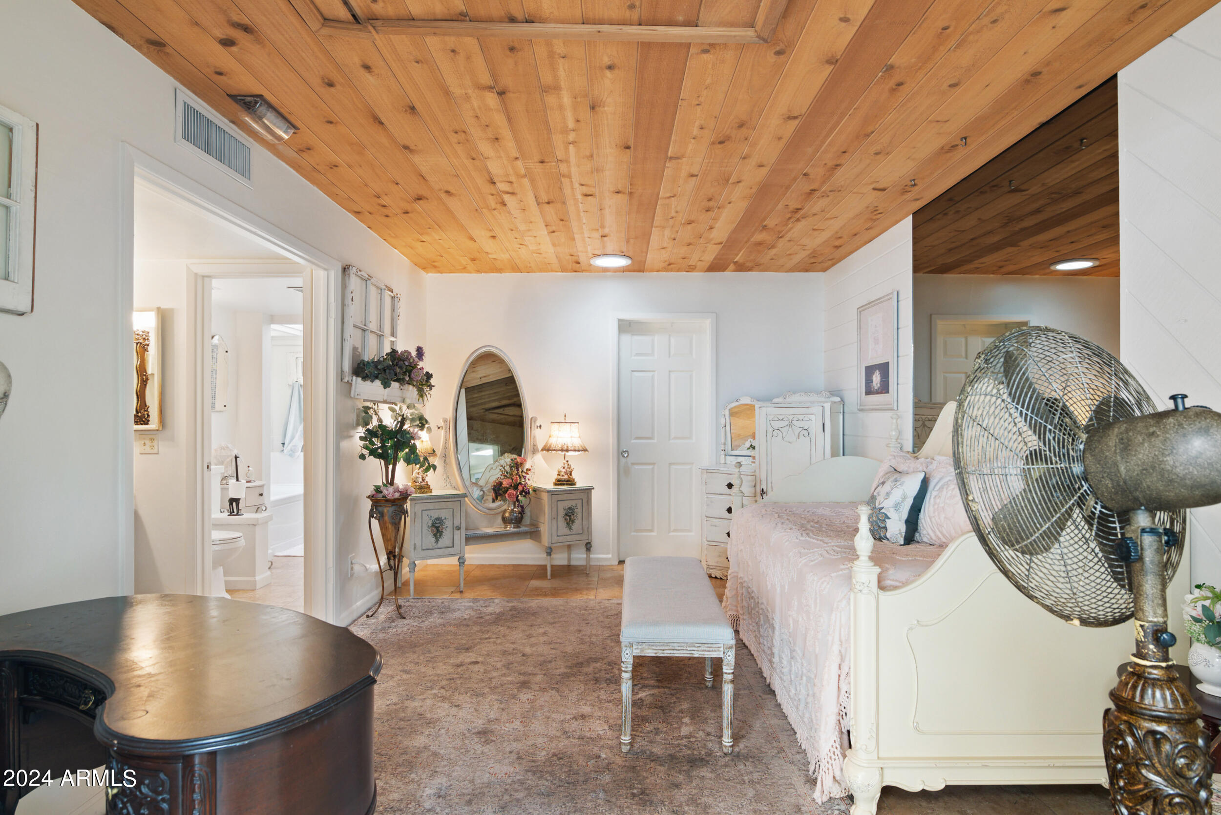 4540 N 44th Street # 3