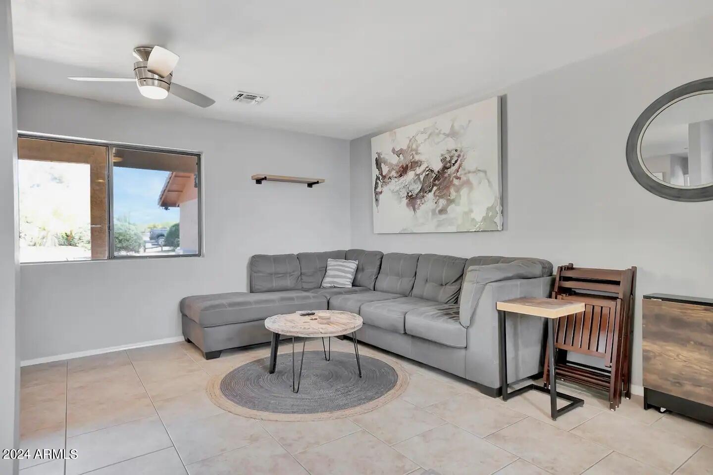 6203 E DESERT VISTA Trail