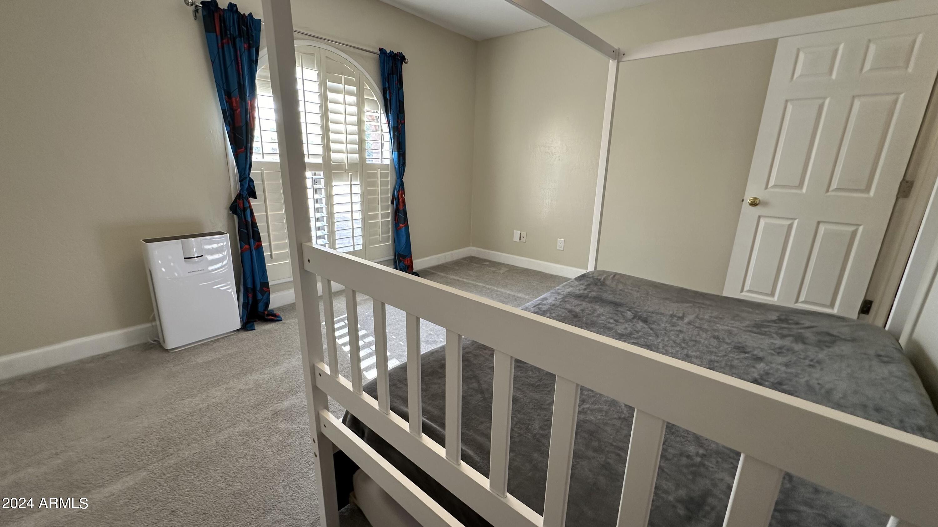 6203 E DESERT VISTA Trail