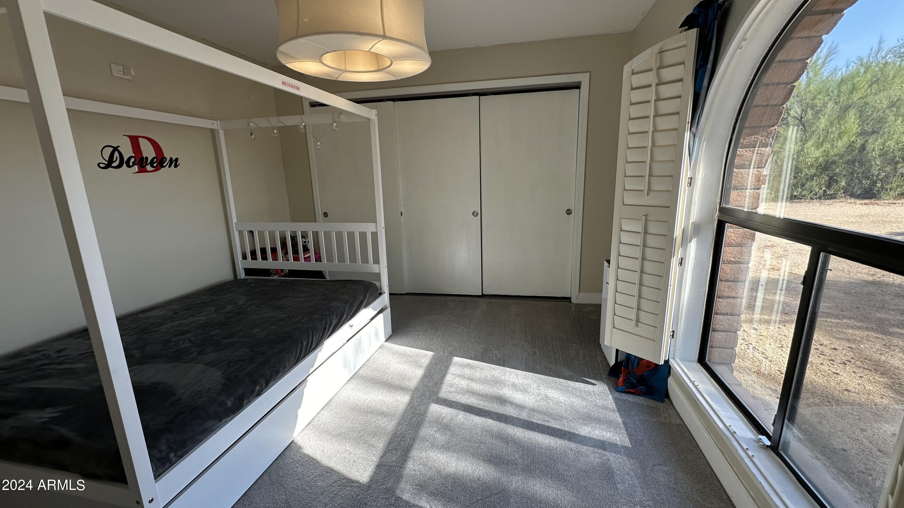 6203 E DESERT VISTA Trail