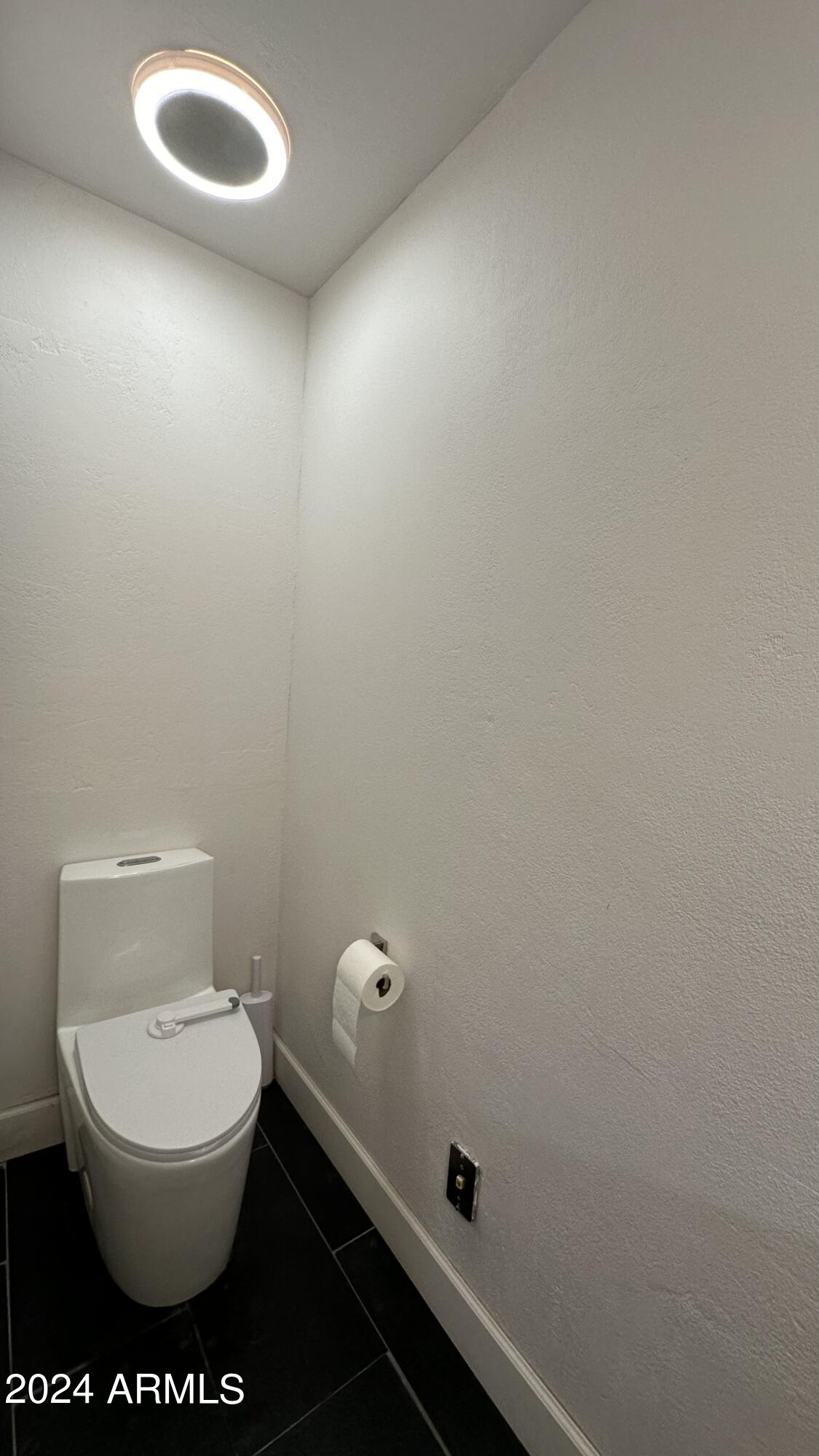 6203 E DESERT VISTA Trail