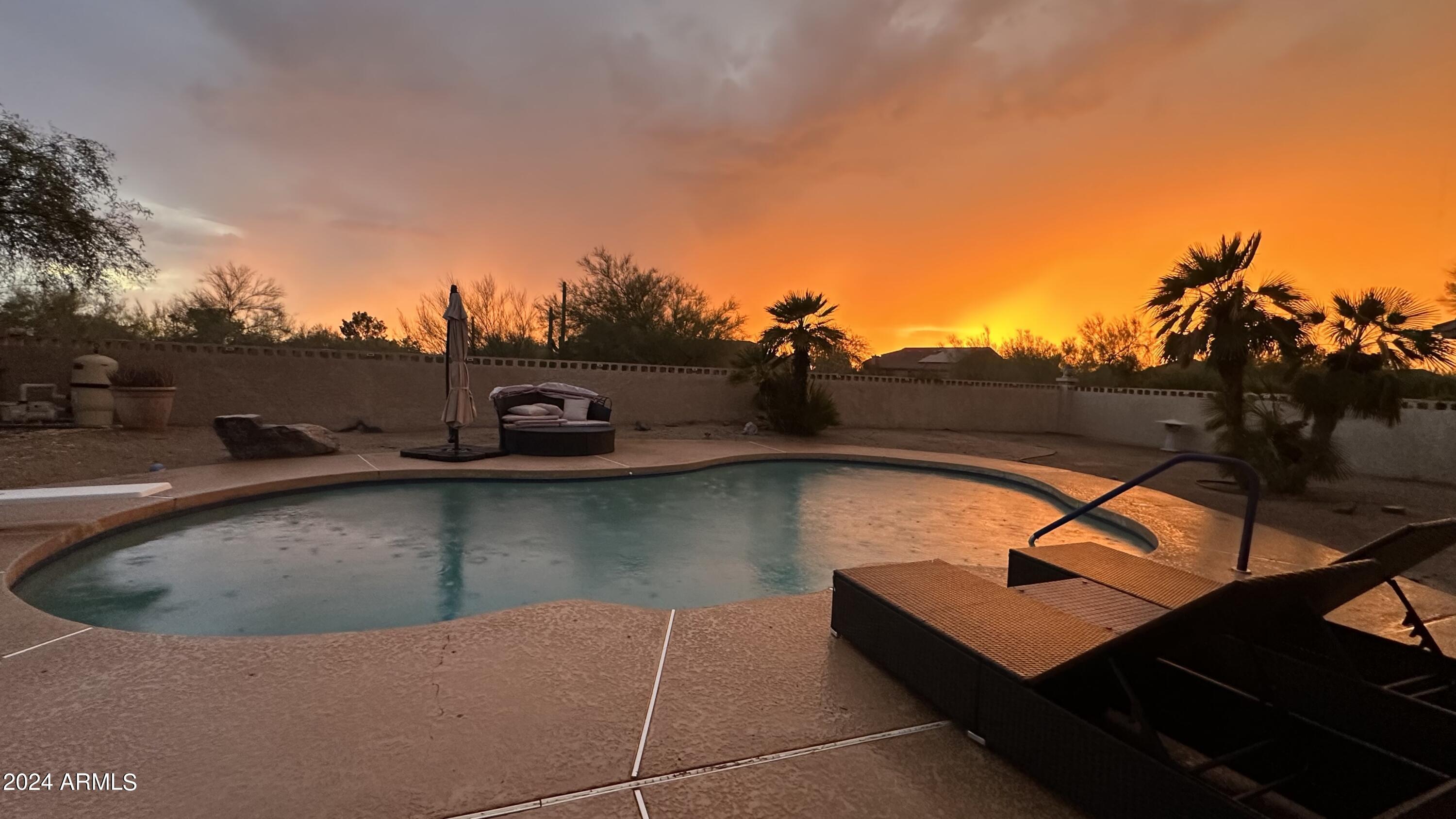 6203 E DESERT VISTA Trail