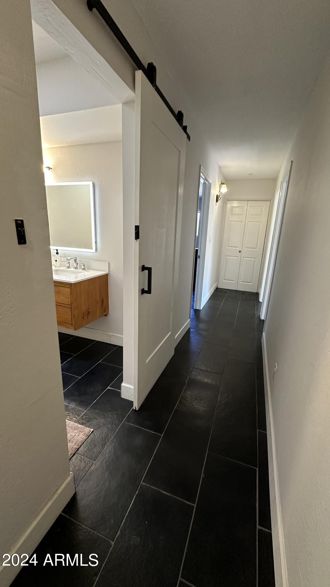 6203 E DESERT VISTA Trail