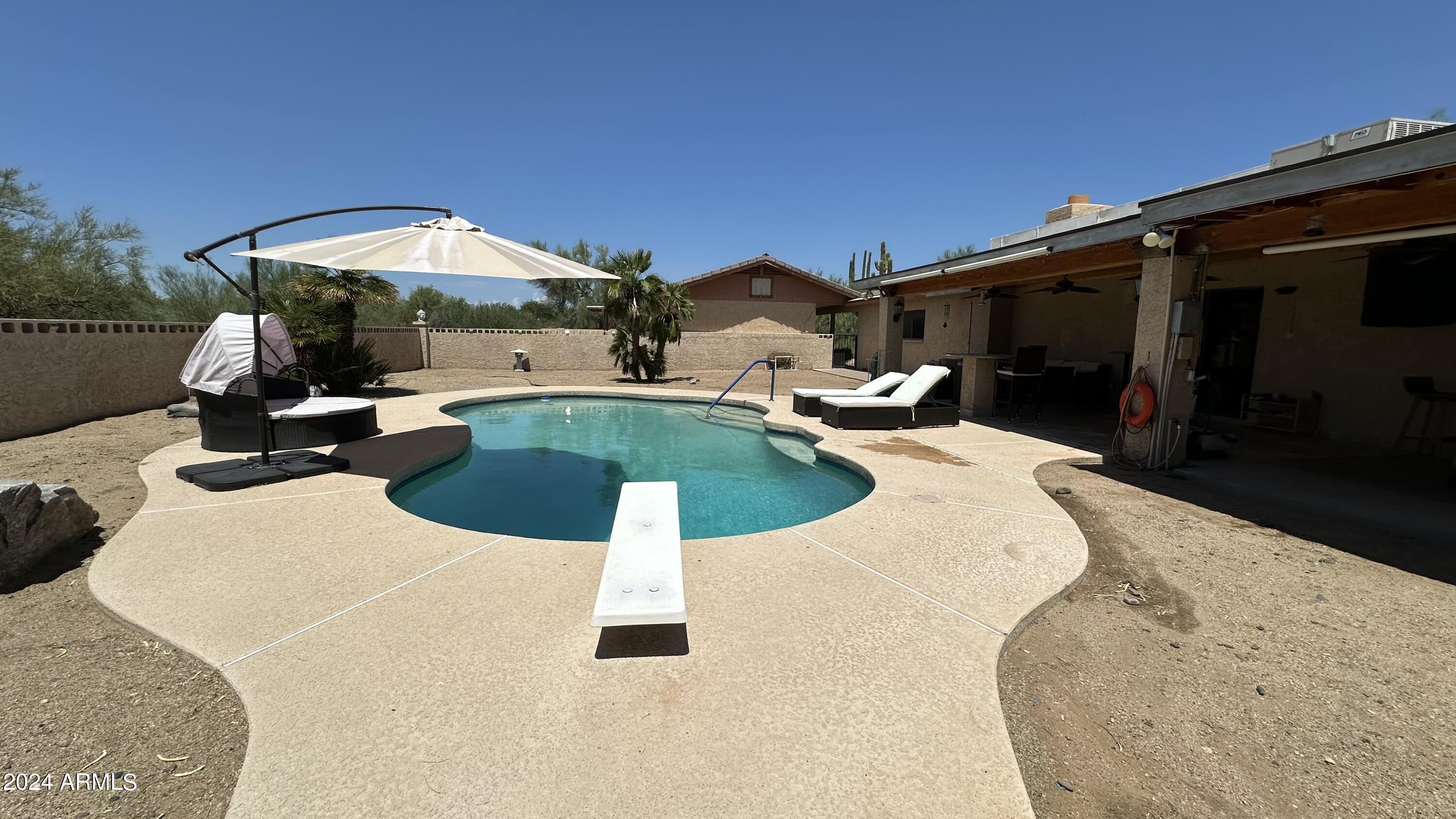 6203 E DESERT VISTA Trail