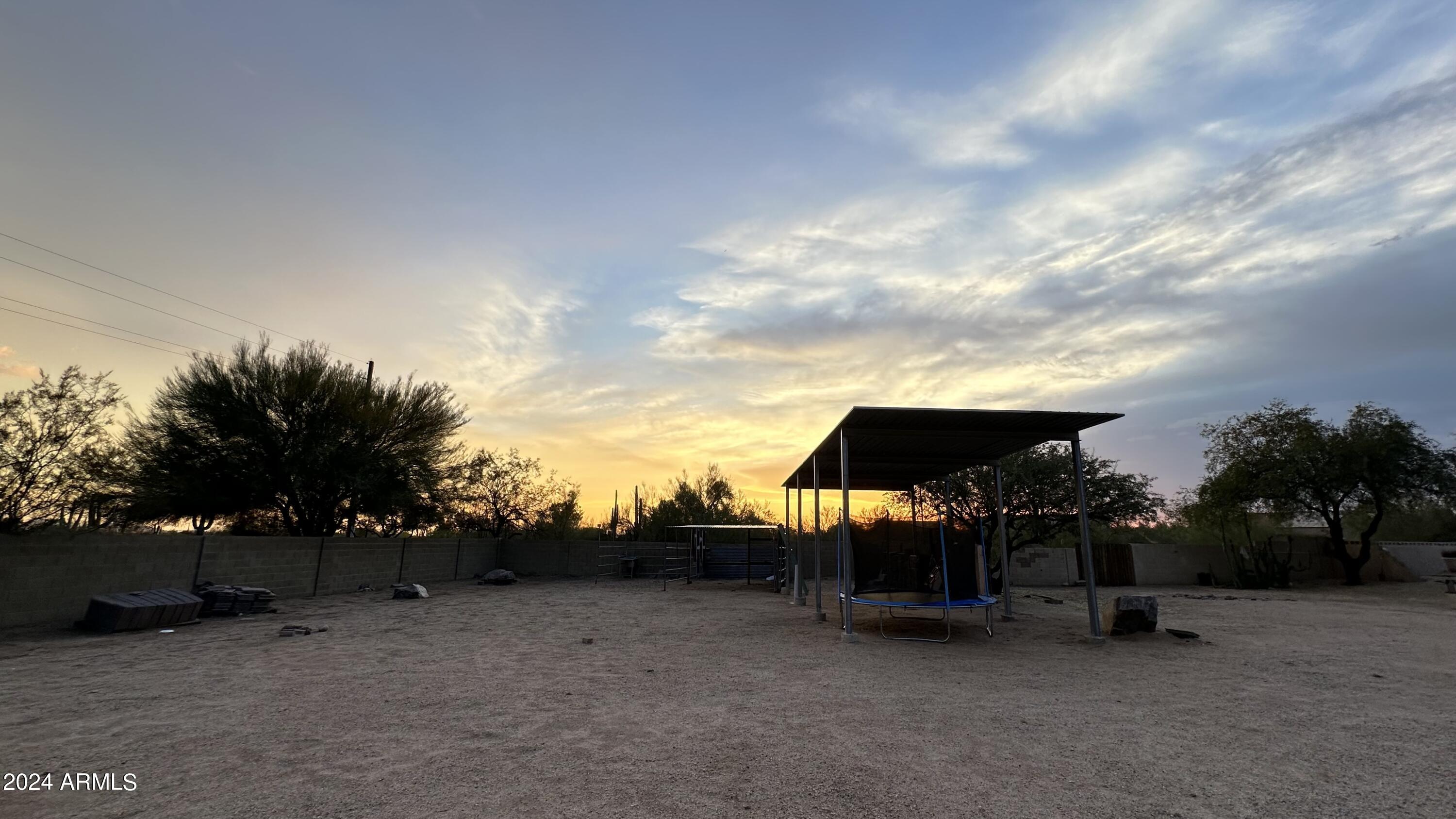 6203 E DESERT VISTA Trail