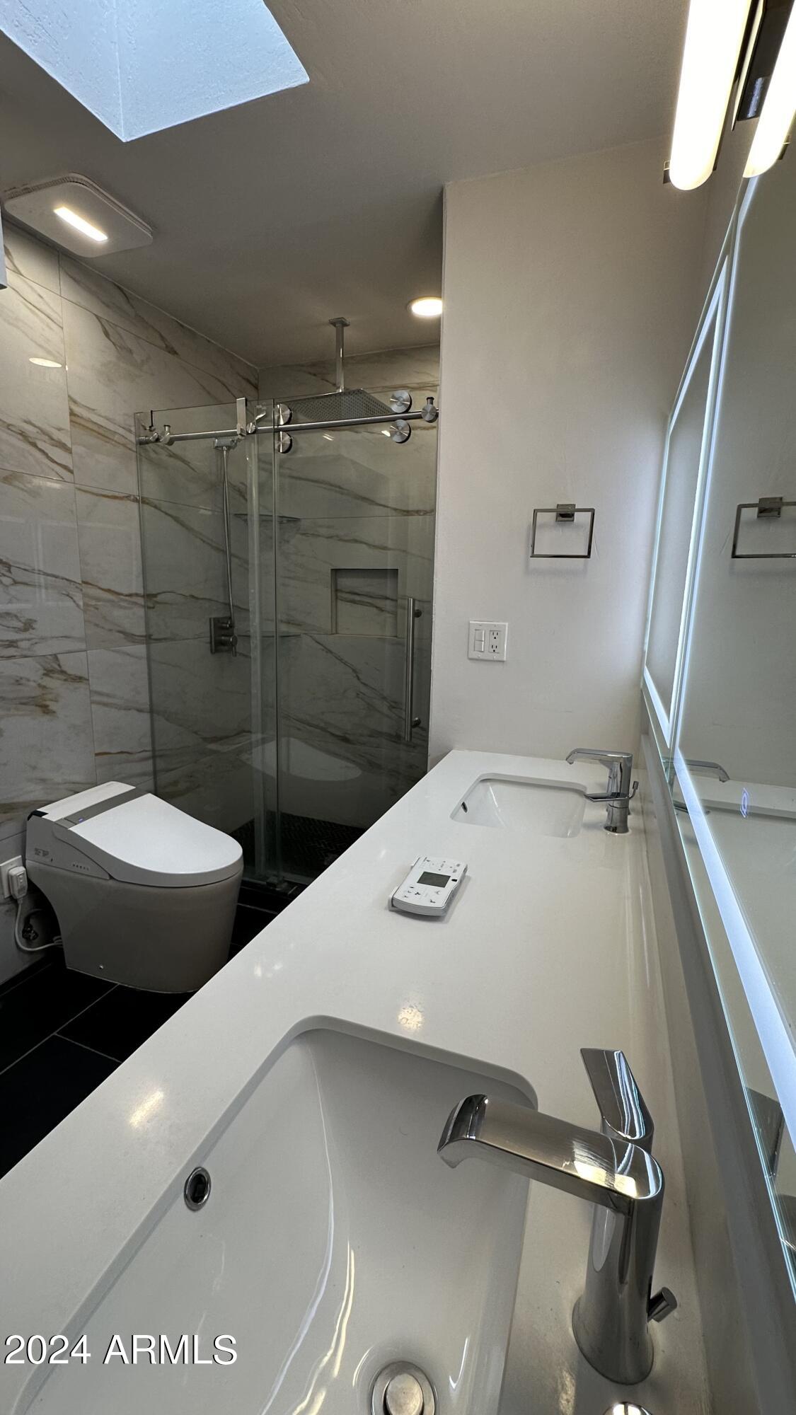 6203 E DESERT VISTA Trail