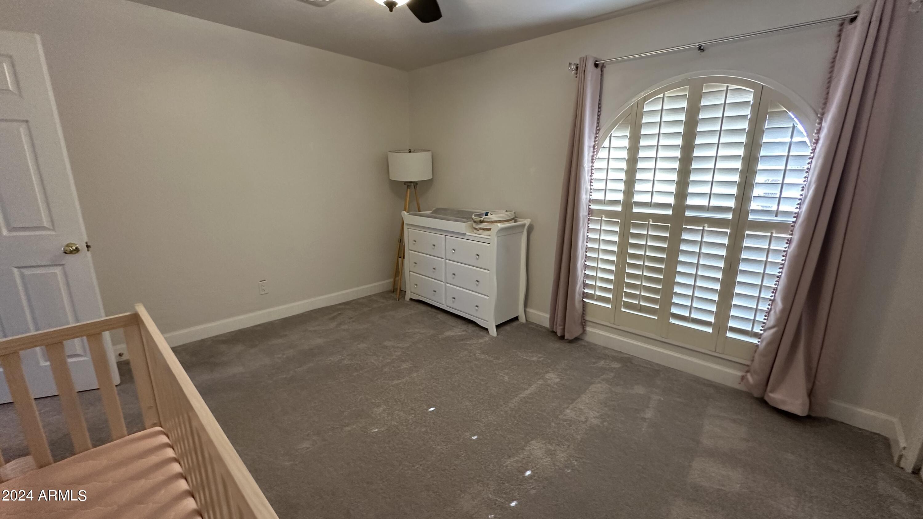 6203 E DESERT VISTA Trail