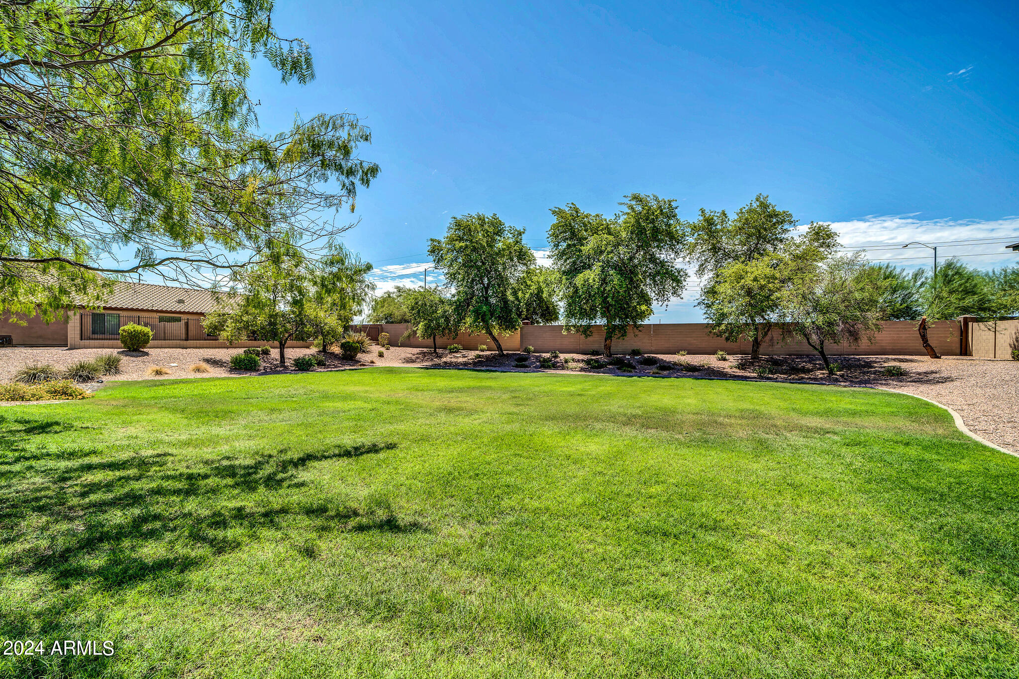 9725 W CARON Drive