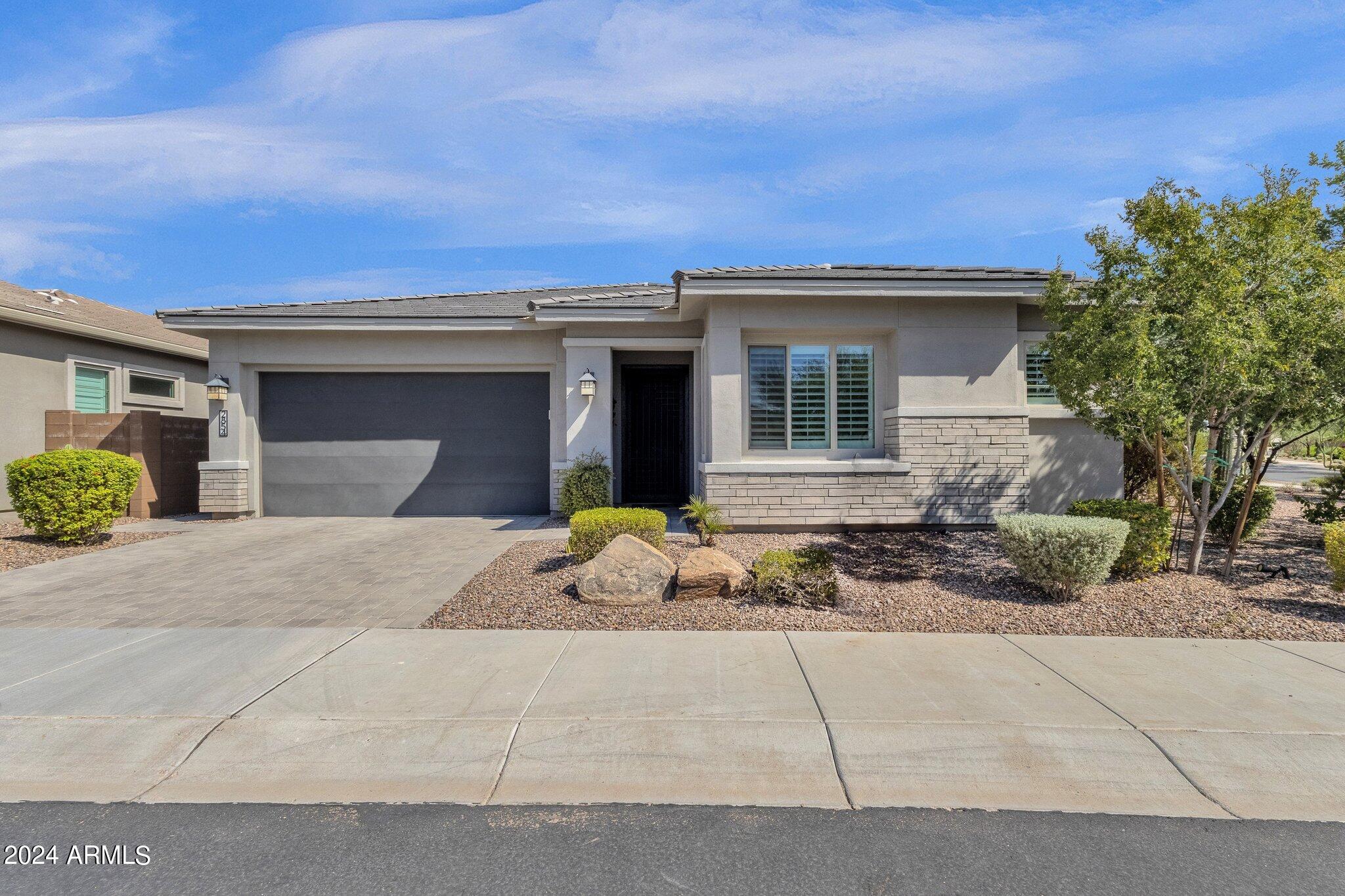 2854 E PIKE Street