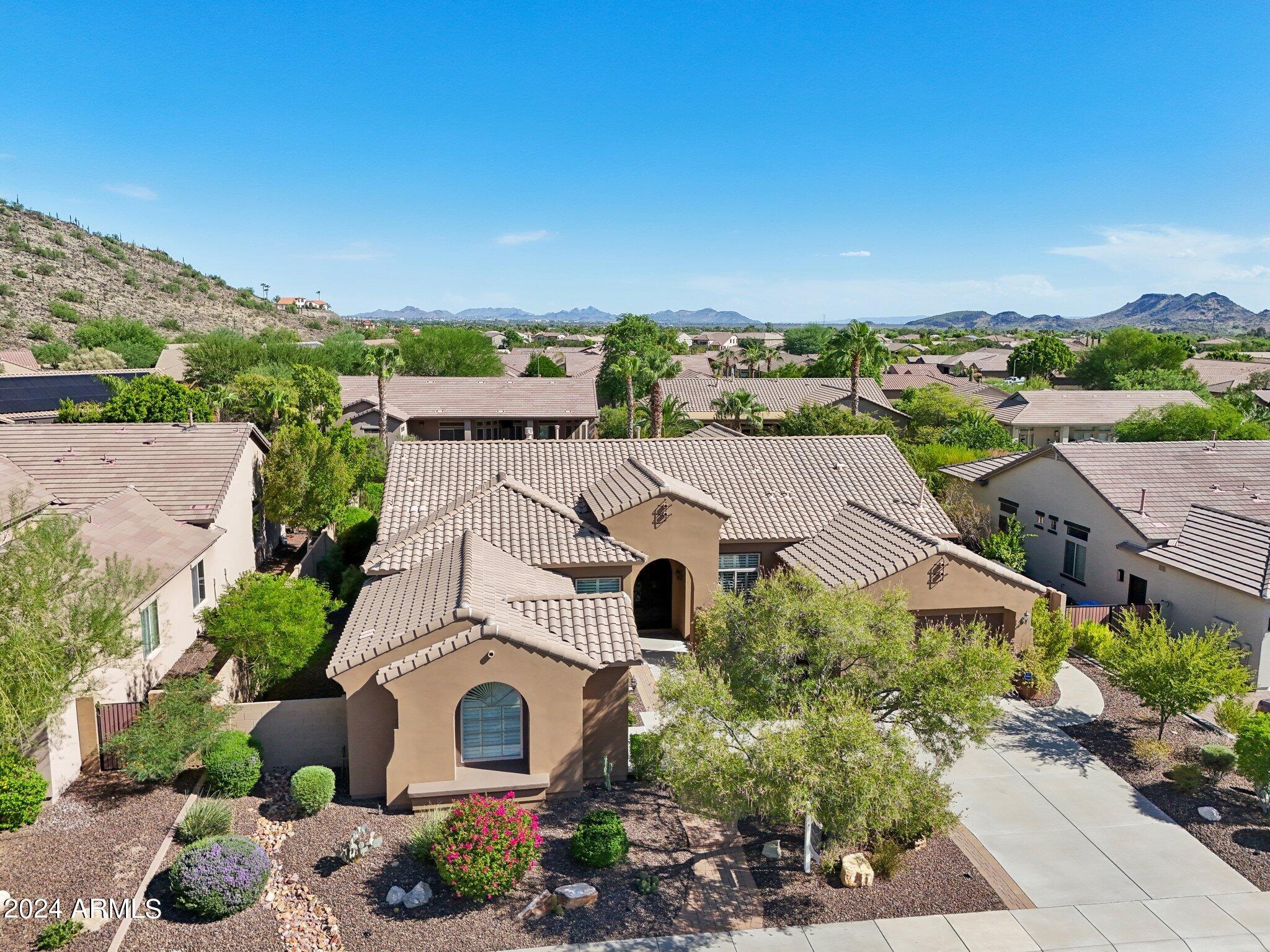 4935 W LARIAT Lane
