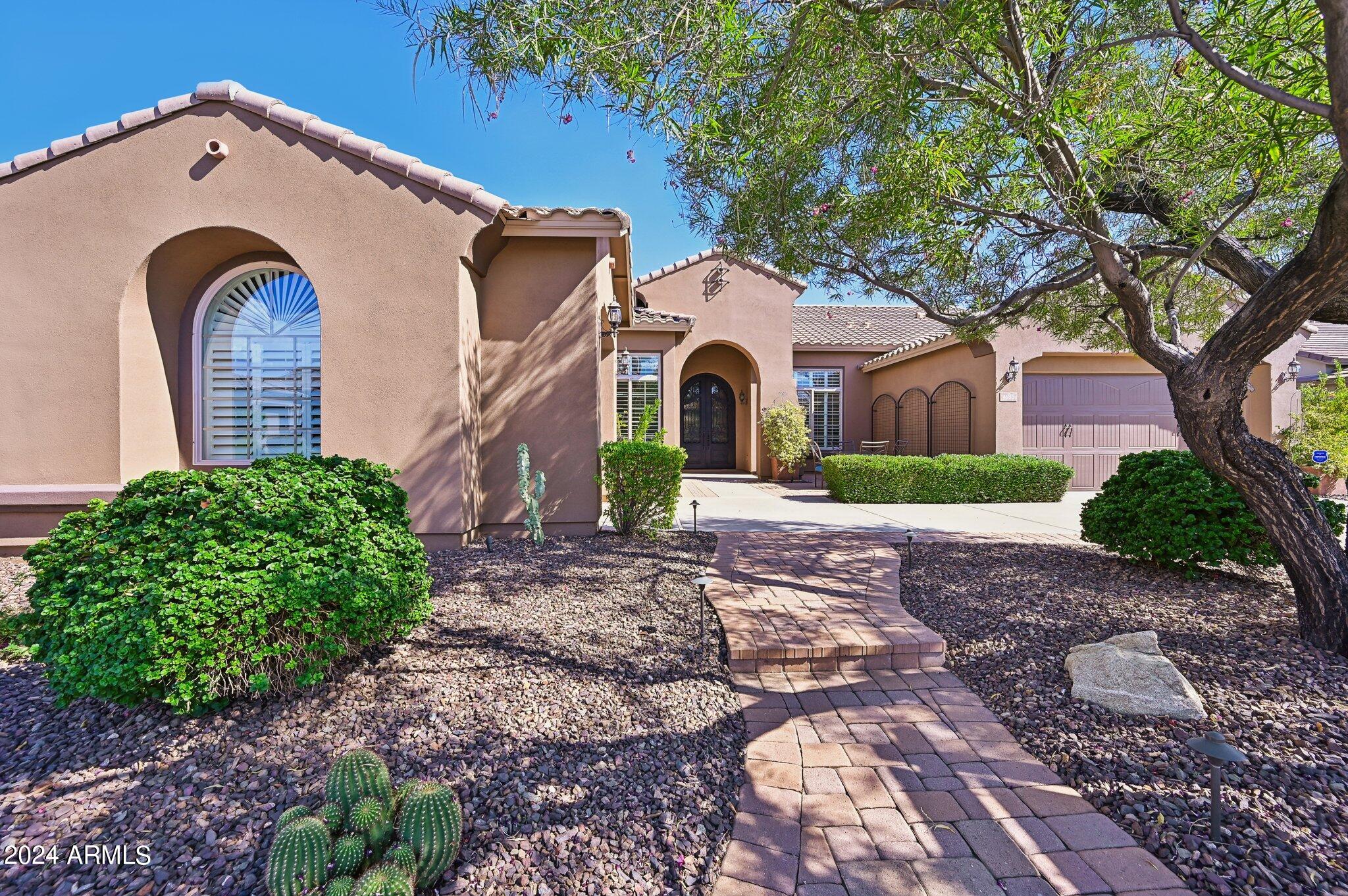 4935 W LARIAT Lane