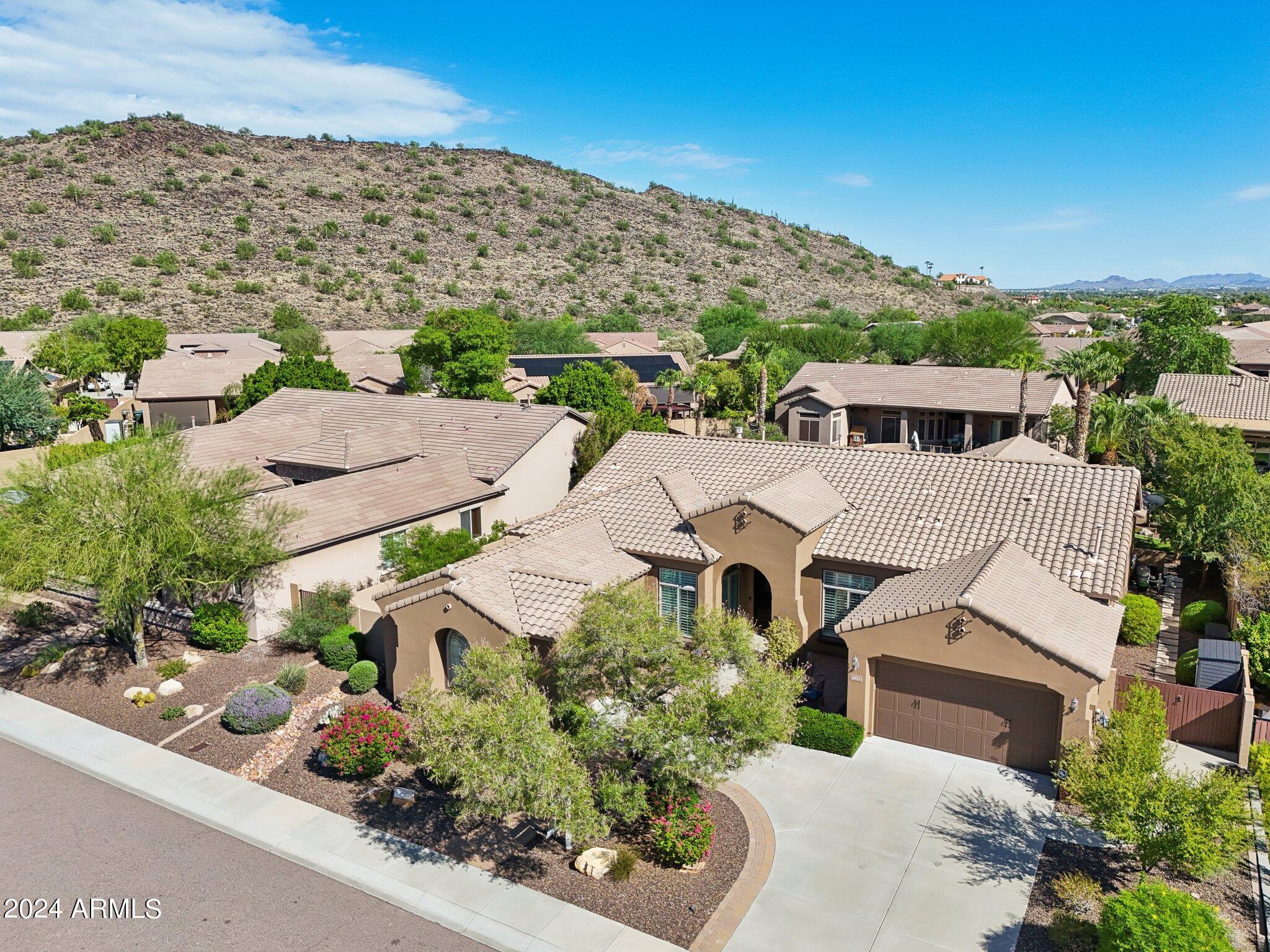 4935 W LARIAT Lane