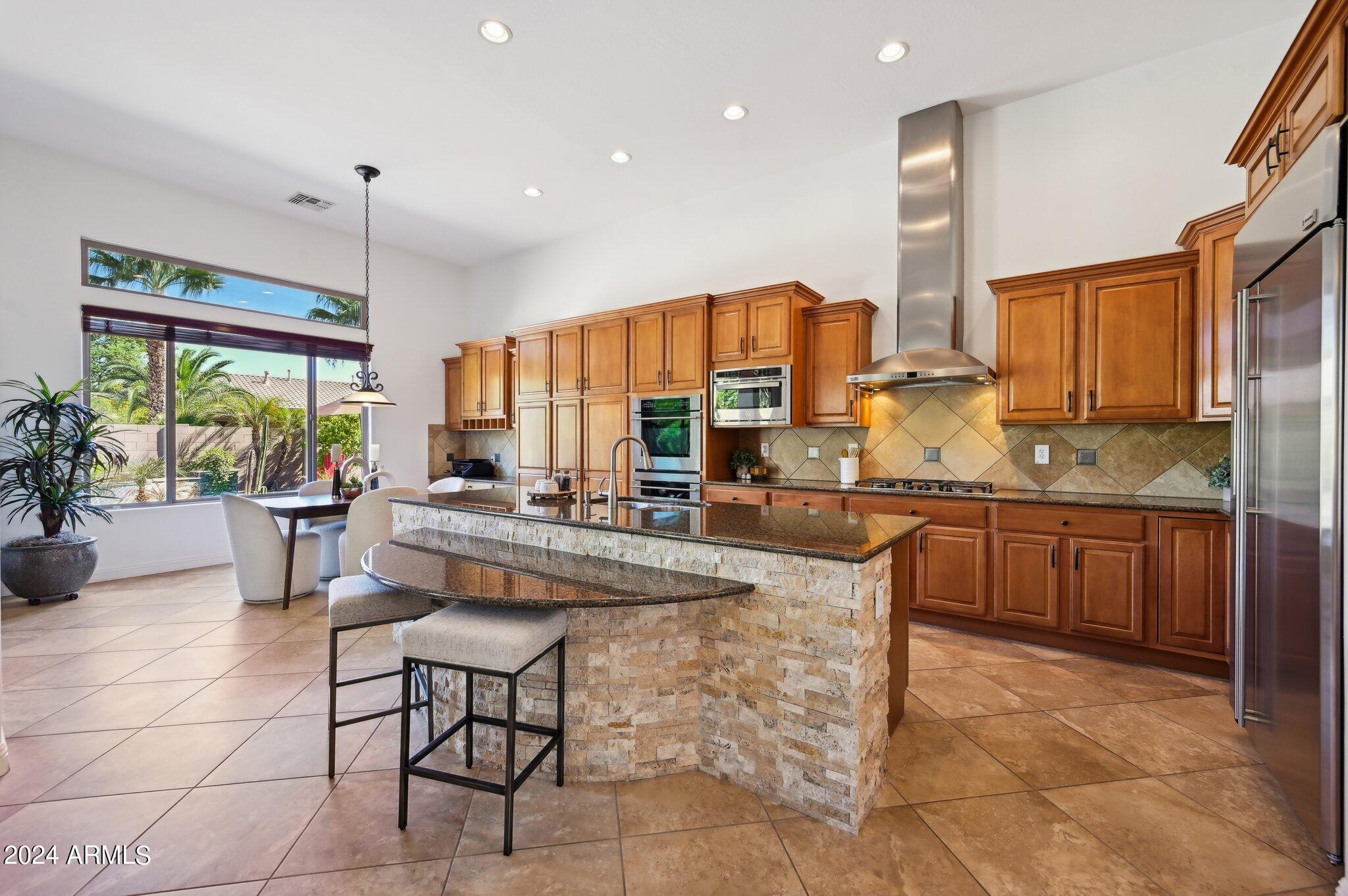 4935 W LARIAT Lane