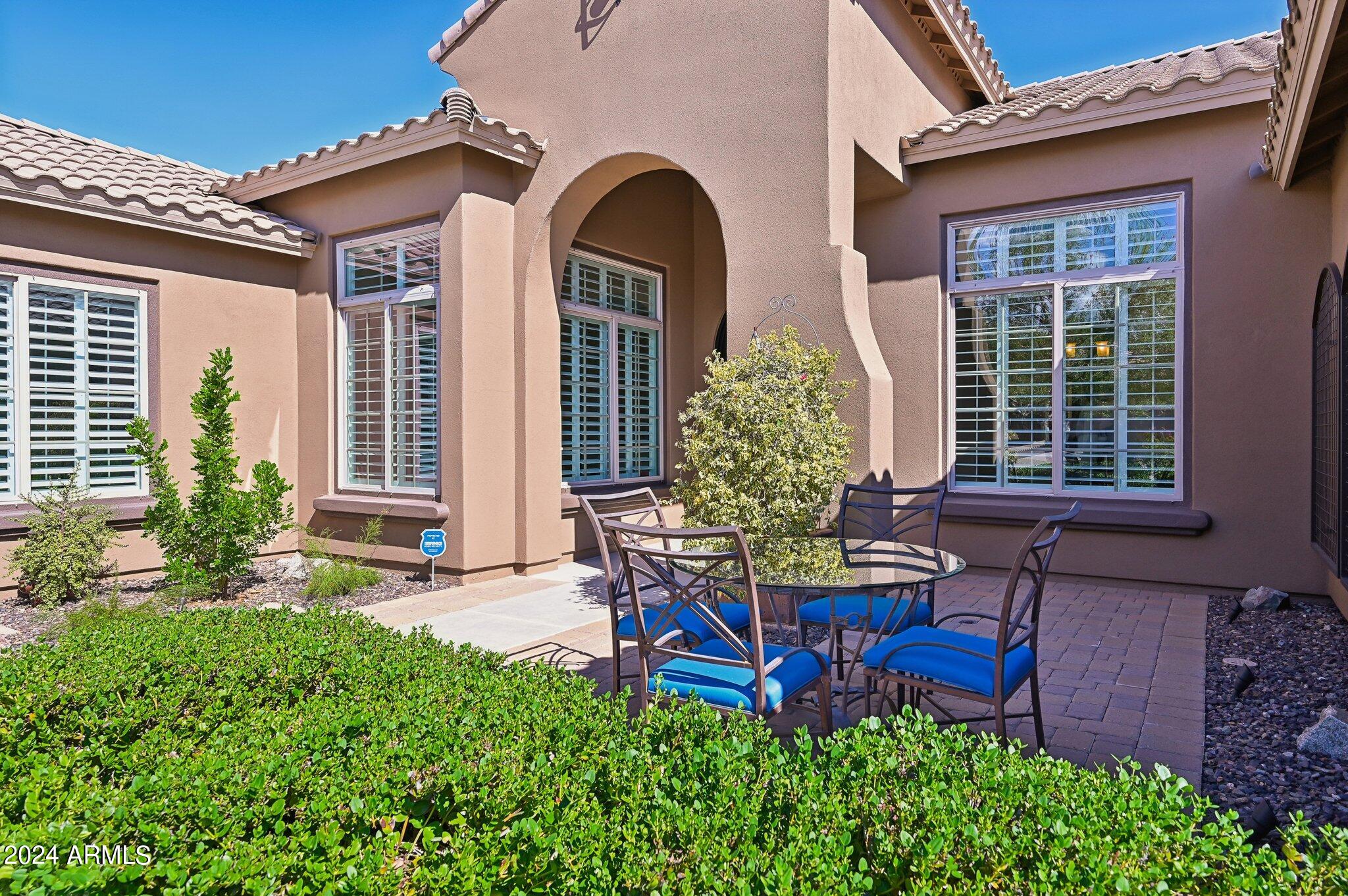 4935 W LARIAT Lane