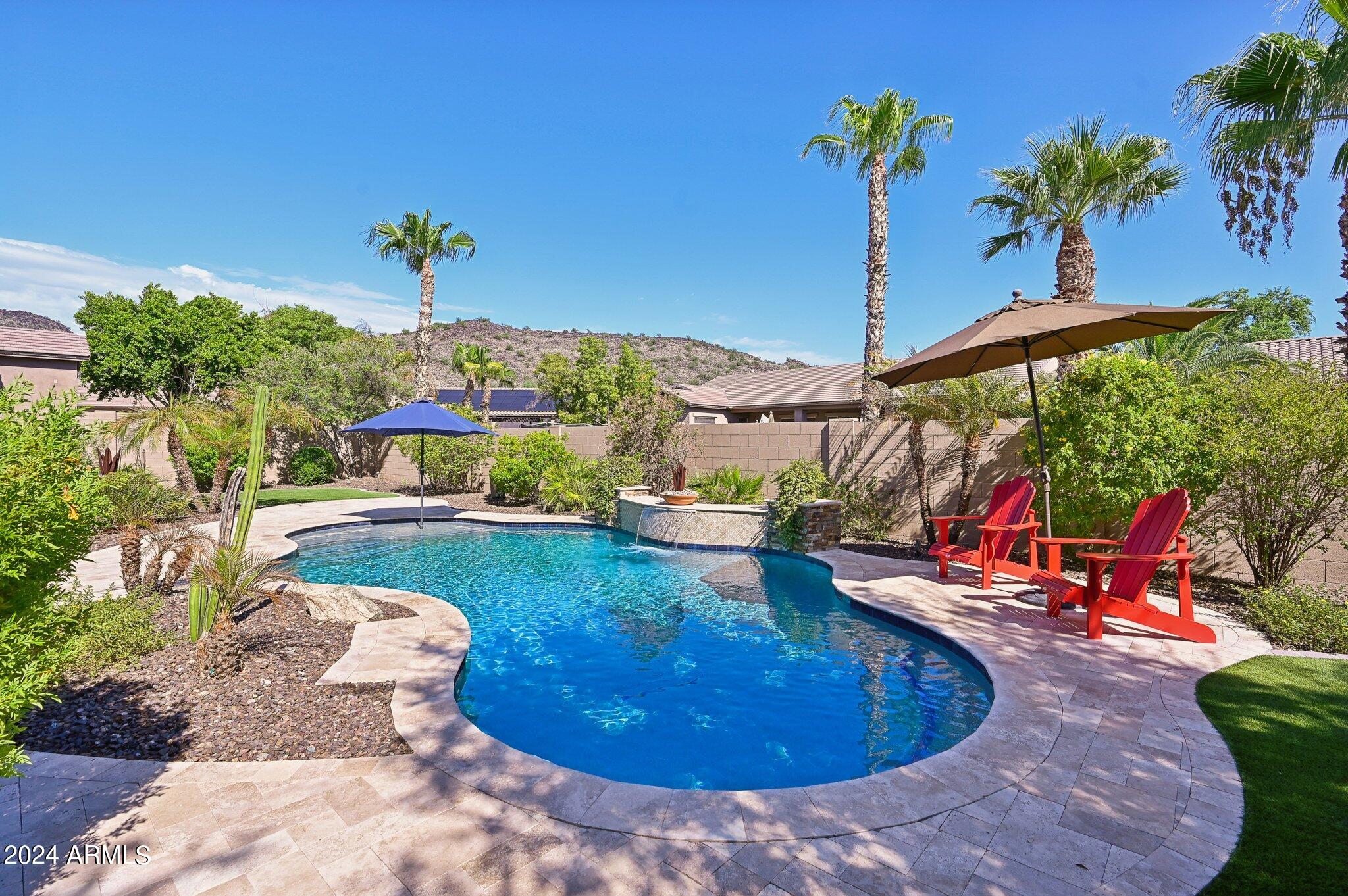 4935 W LARIAT Lane