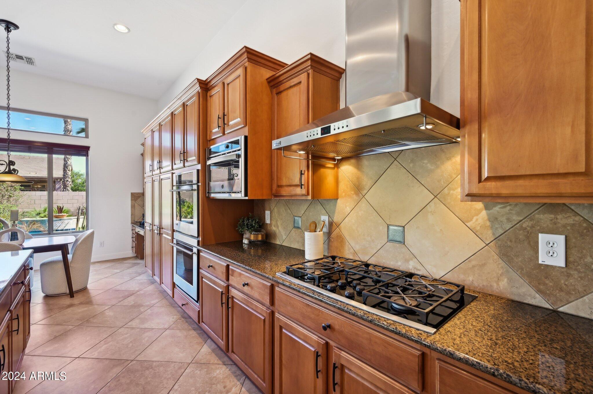 4935 W LARIAT Lane