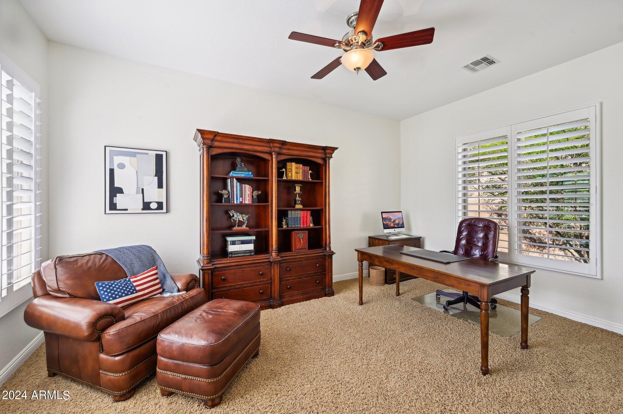 4935 W LARIAT Lane