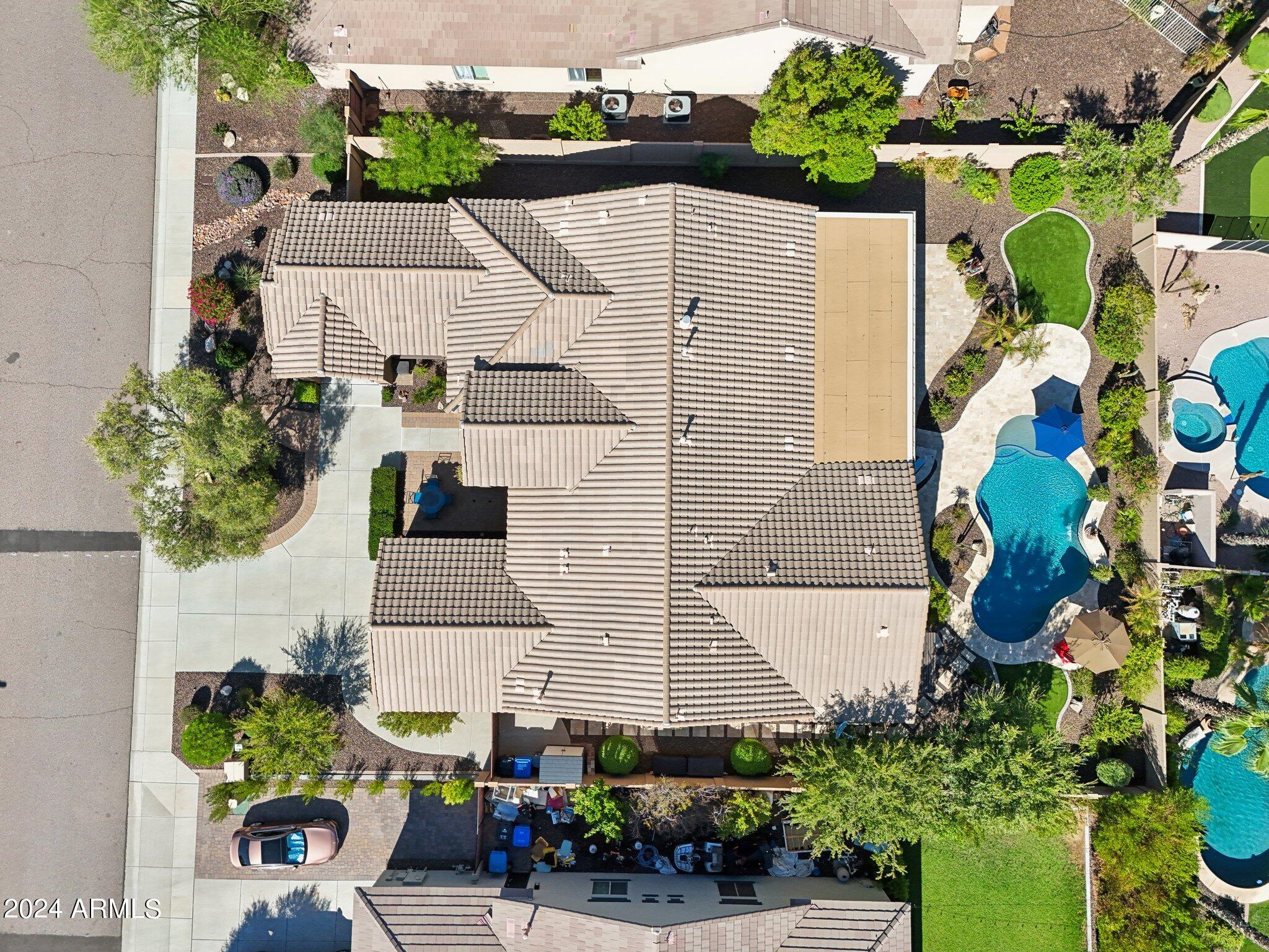 4935 W LARIAT Lane