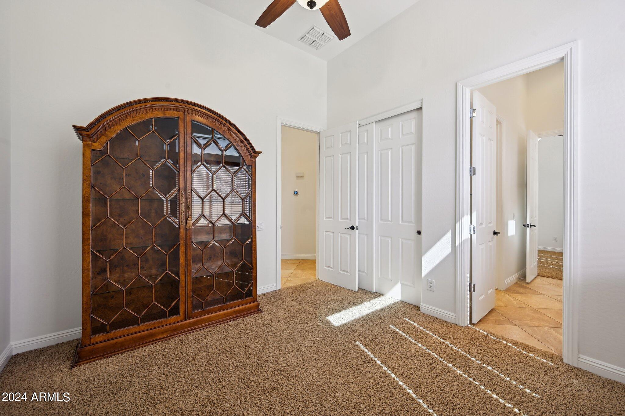 4935 W LARIAT Lane