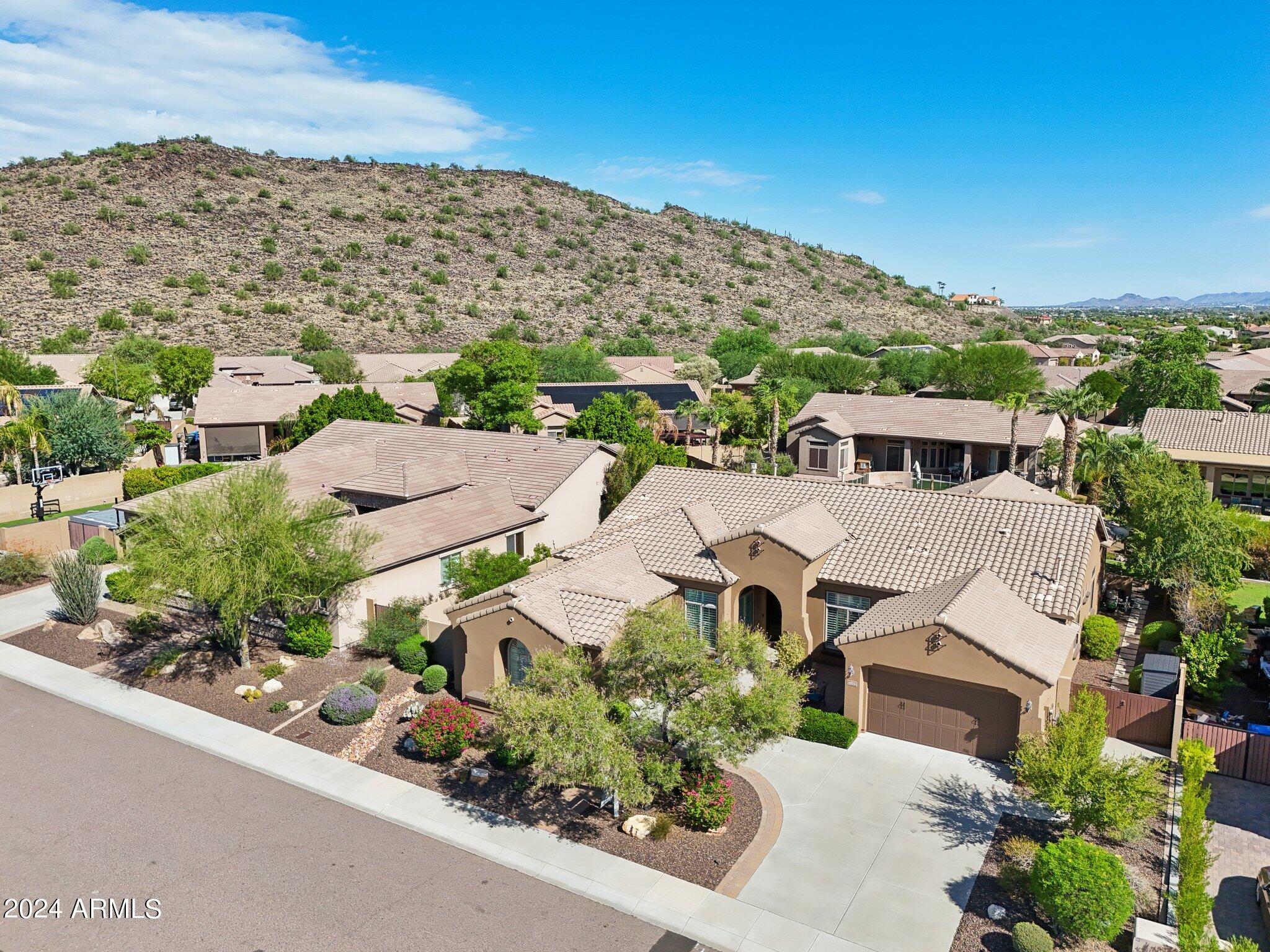 4935 W LARIAT Lane