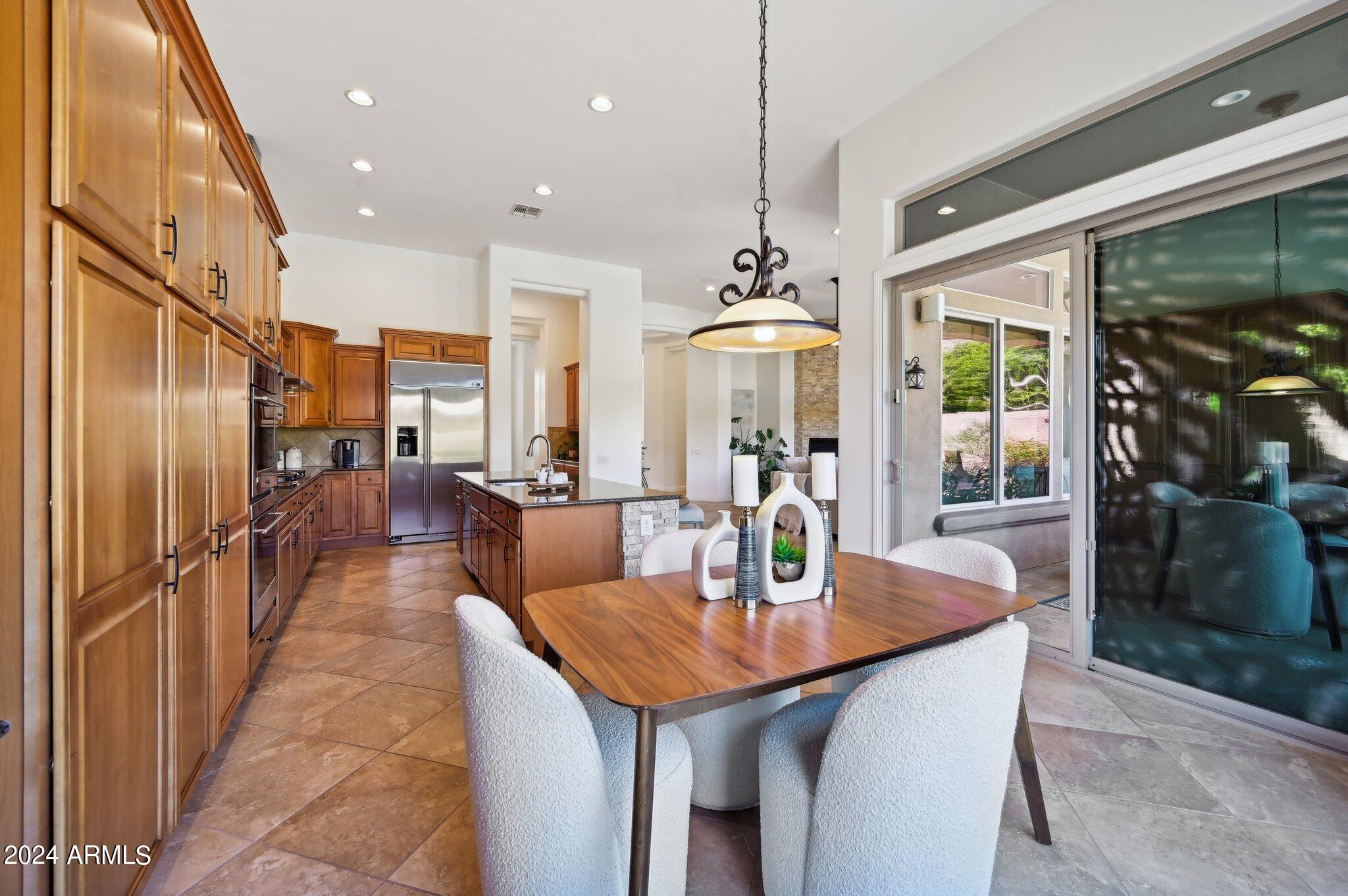 4935 W LARIAT Lane