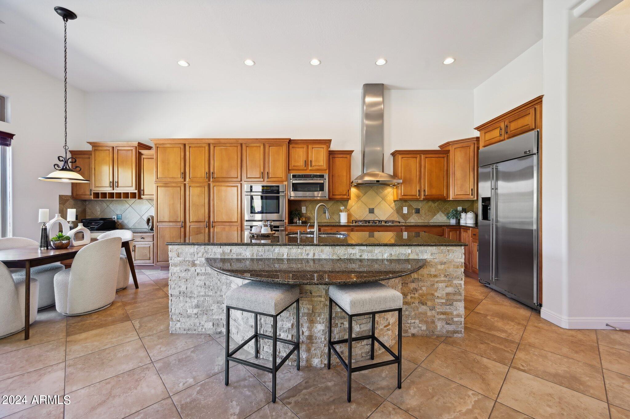 4935 W LARIAT Lane