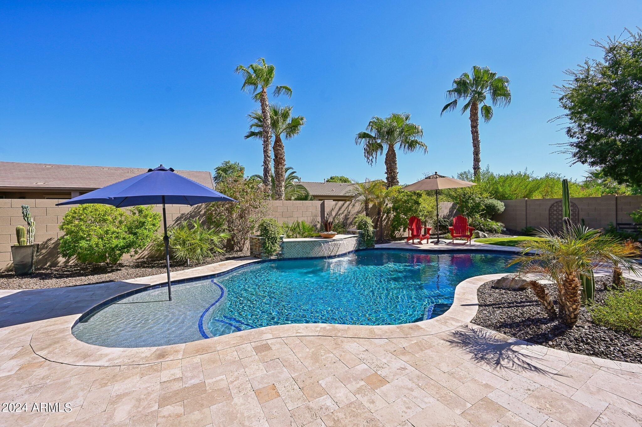 4935 W LARIAT Lane