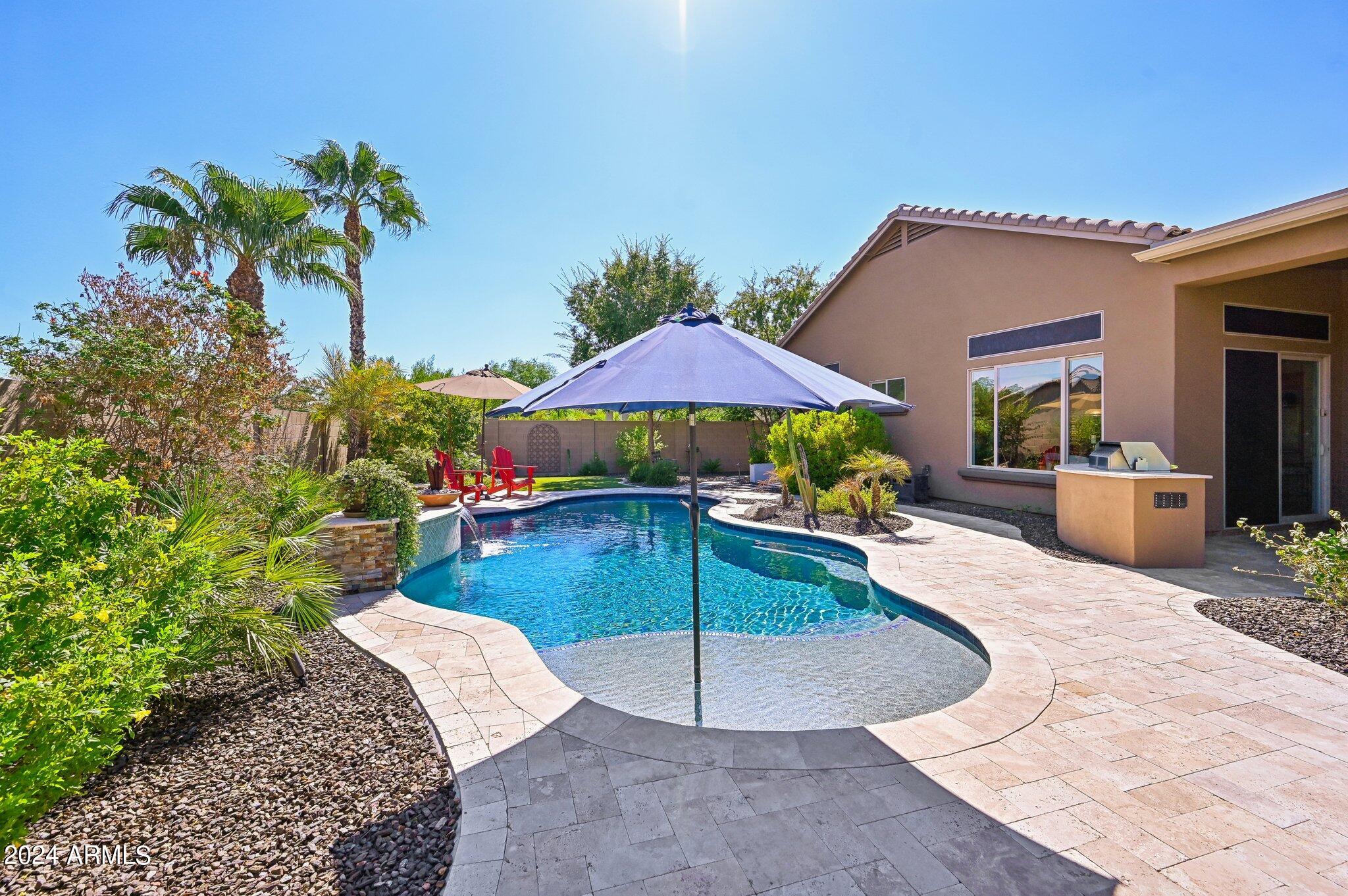 4935 W LARIAT Lane