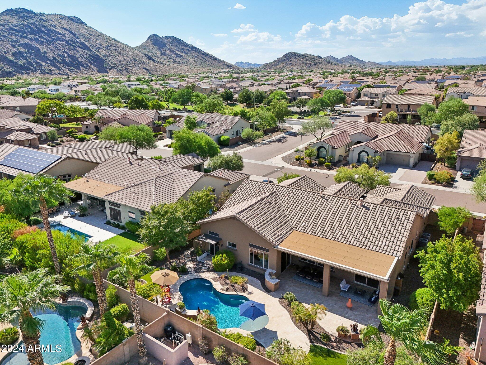 4935 W LARIAT Lane