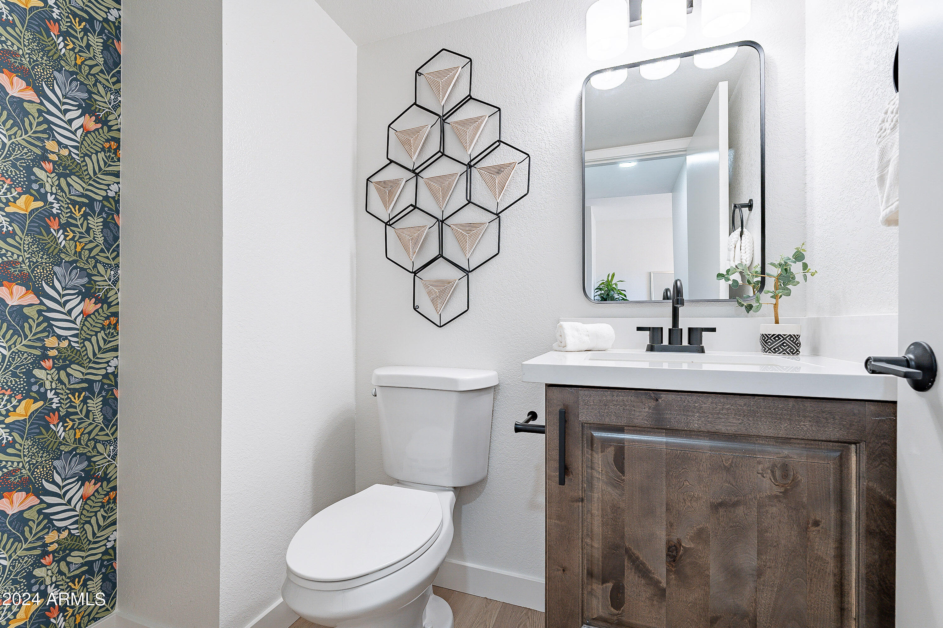 2315 W UNION HILLS Drive # 109