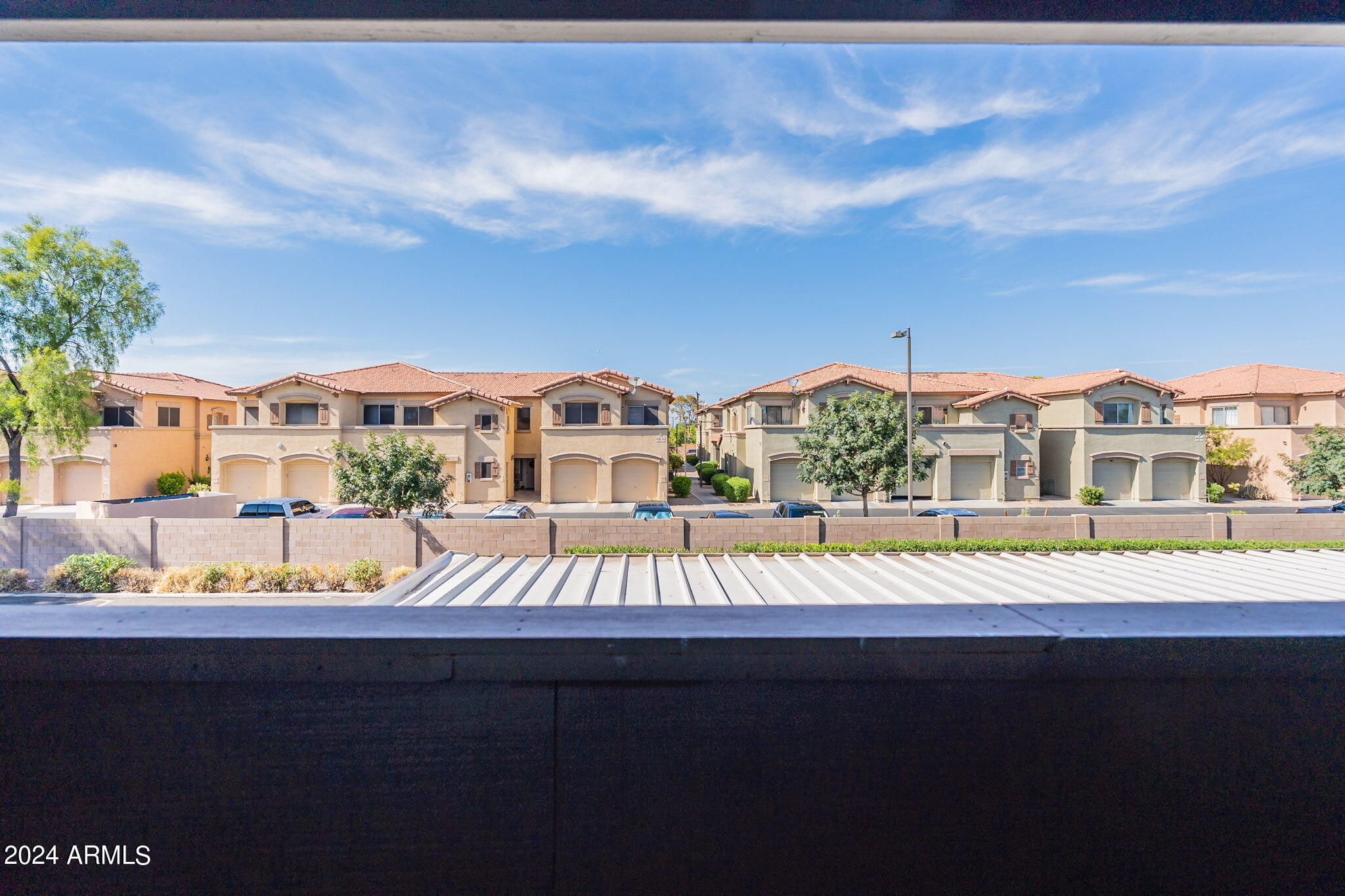 1730 W EMELITA Avenue, 2014