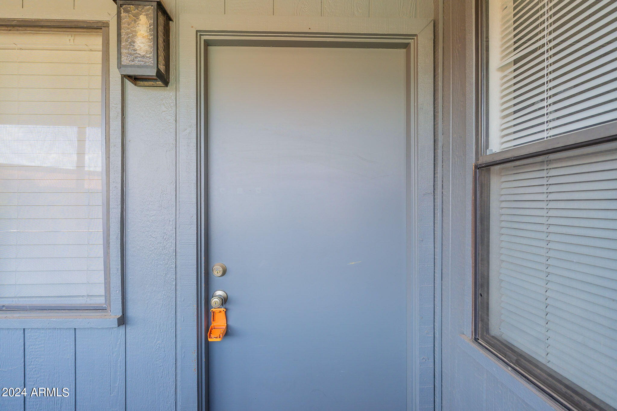 1730 W EMELITA Avenue, 2014